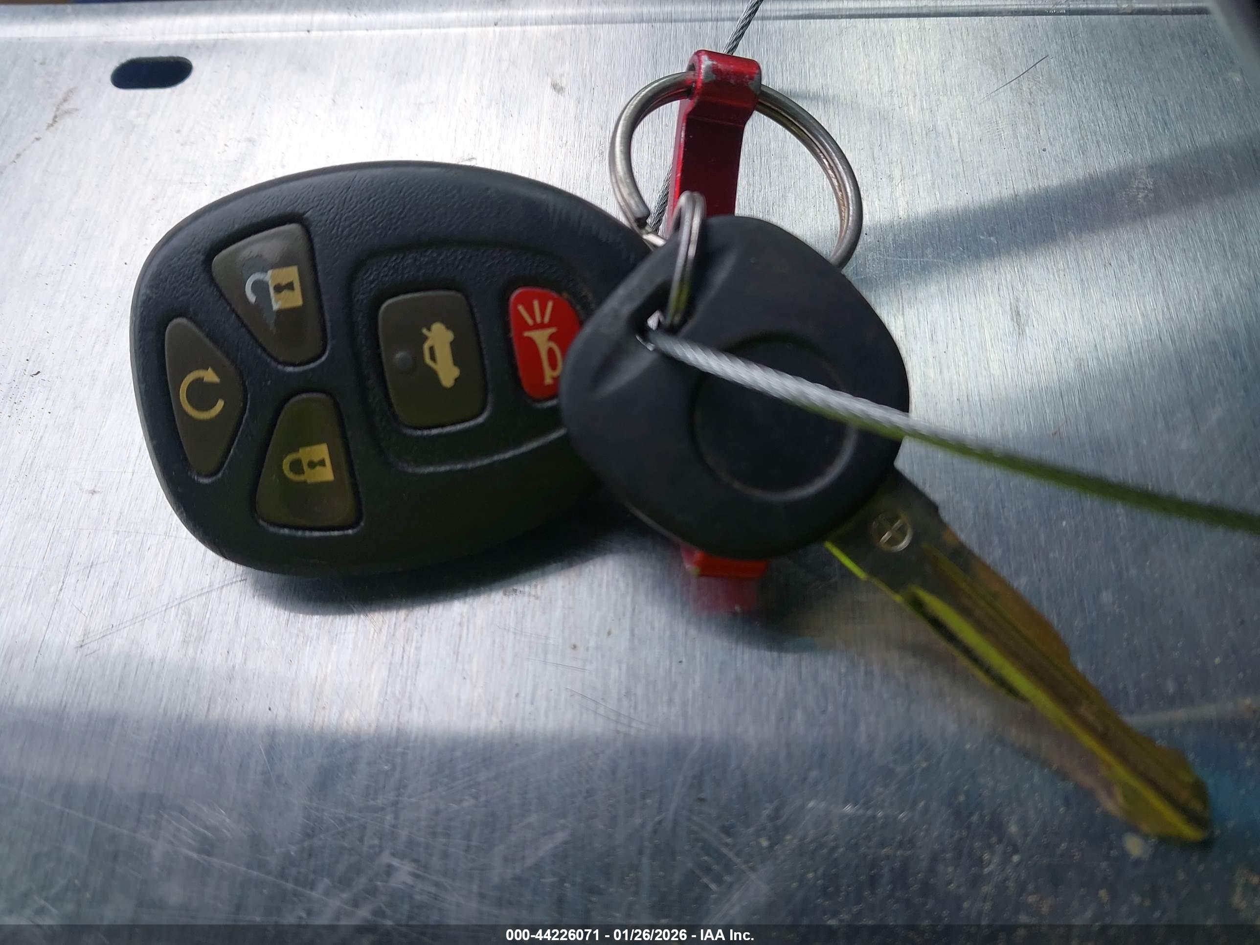 BUICK LUCERNE image 11