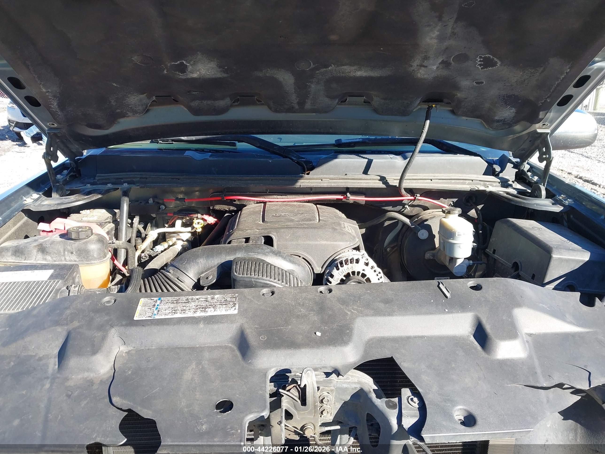 CHEVROLET SILVERADO image 10