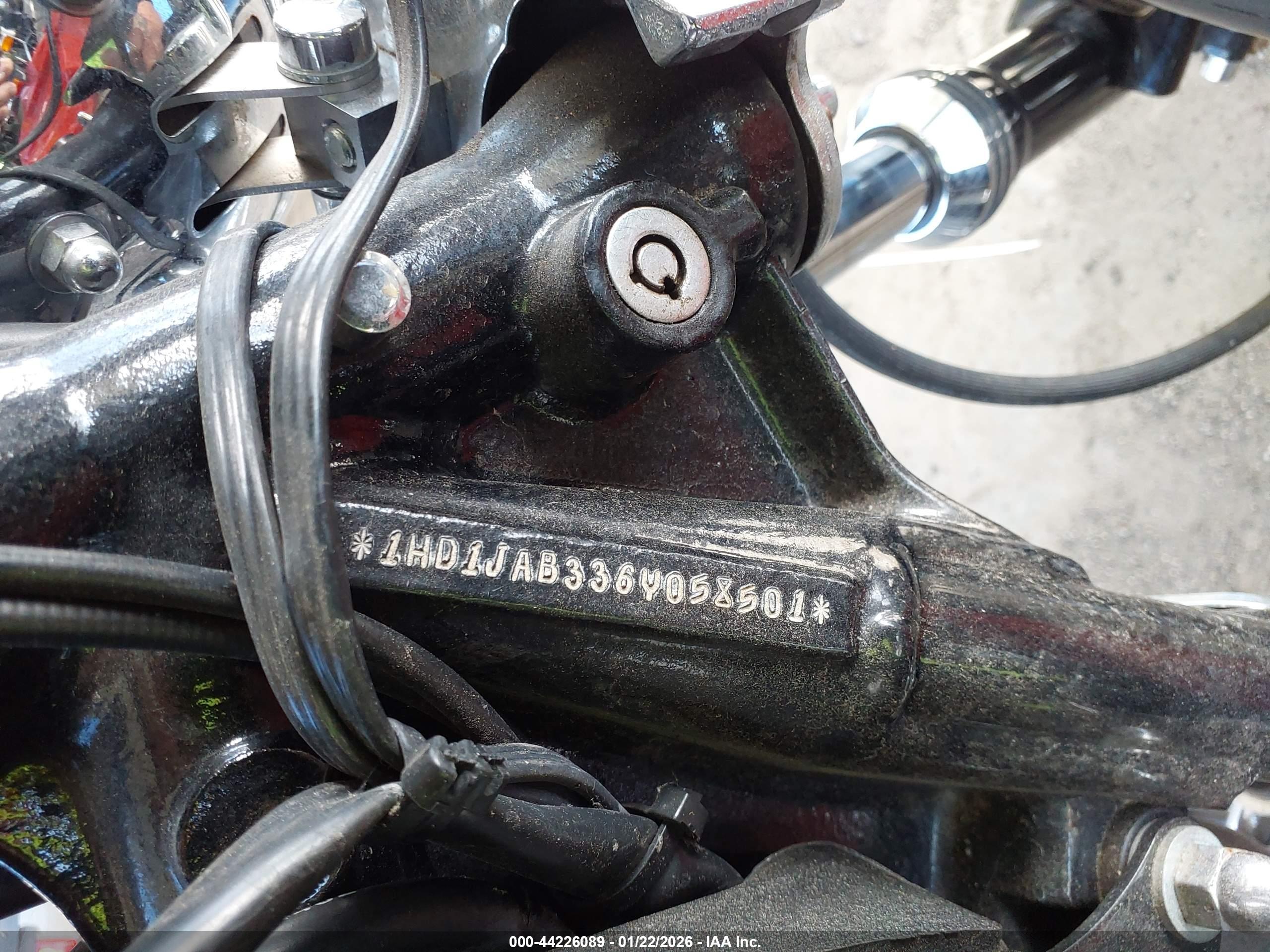 HARLEY-DAVIDSON FXSTBI image 10