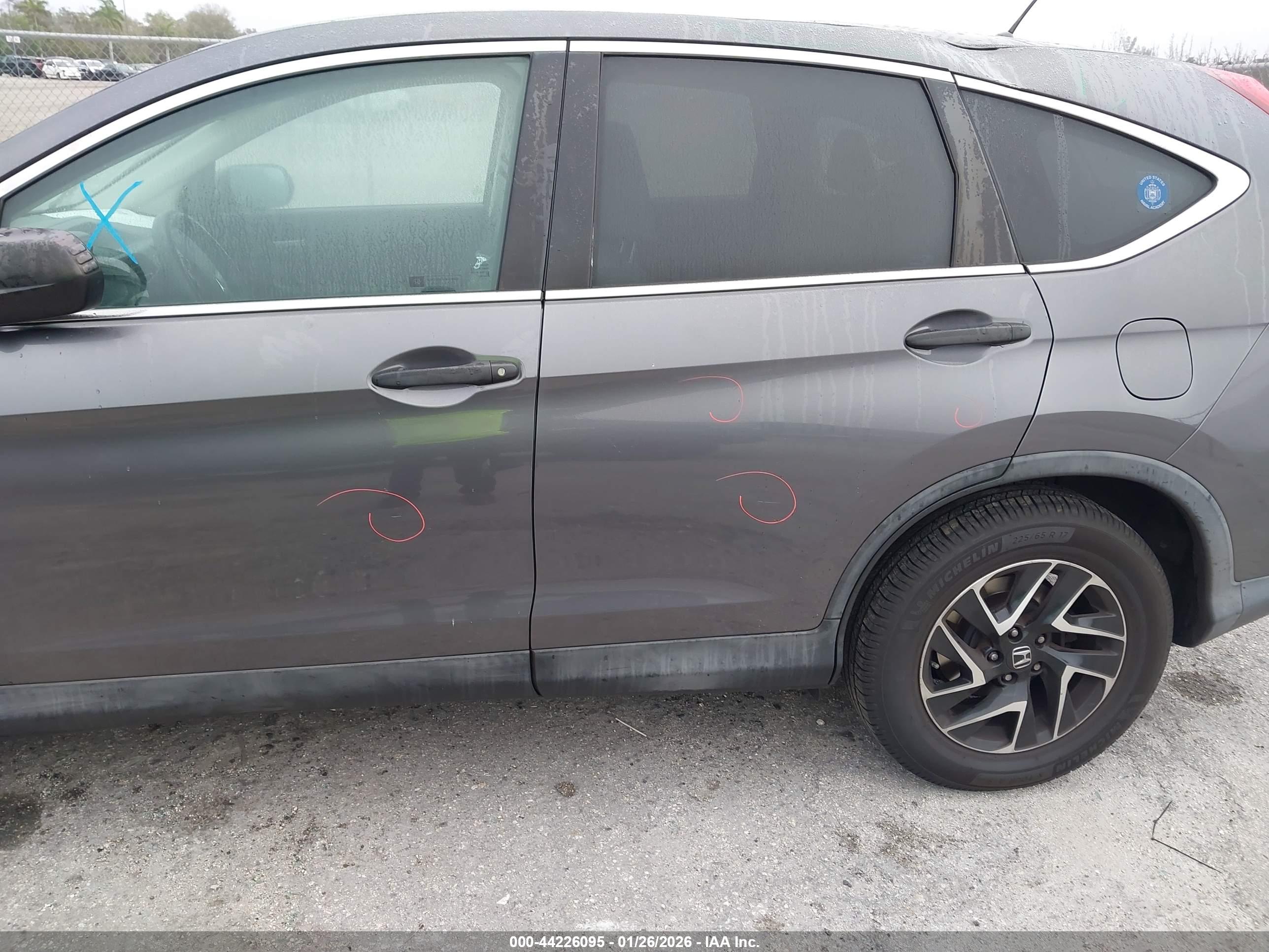 HONDA CR-V image 6