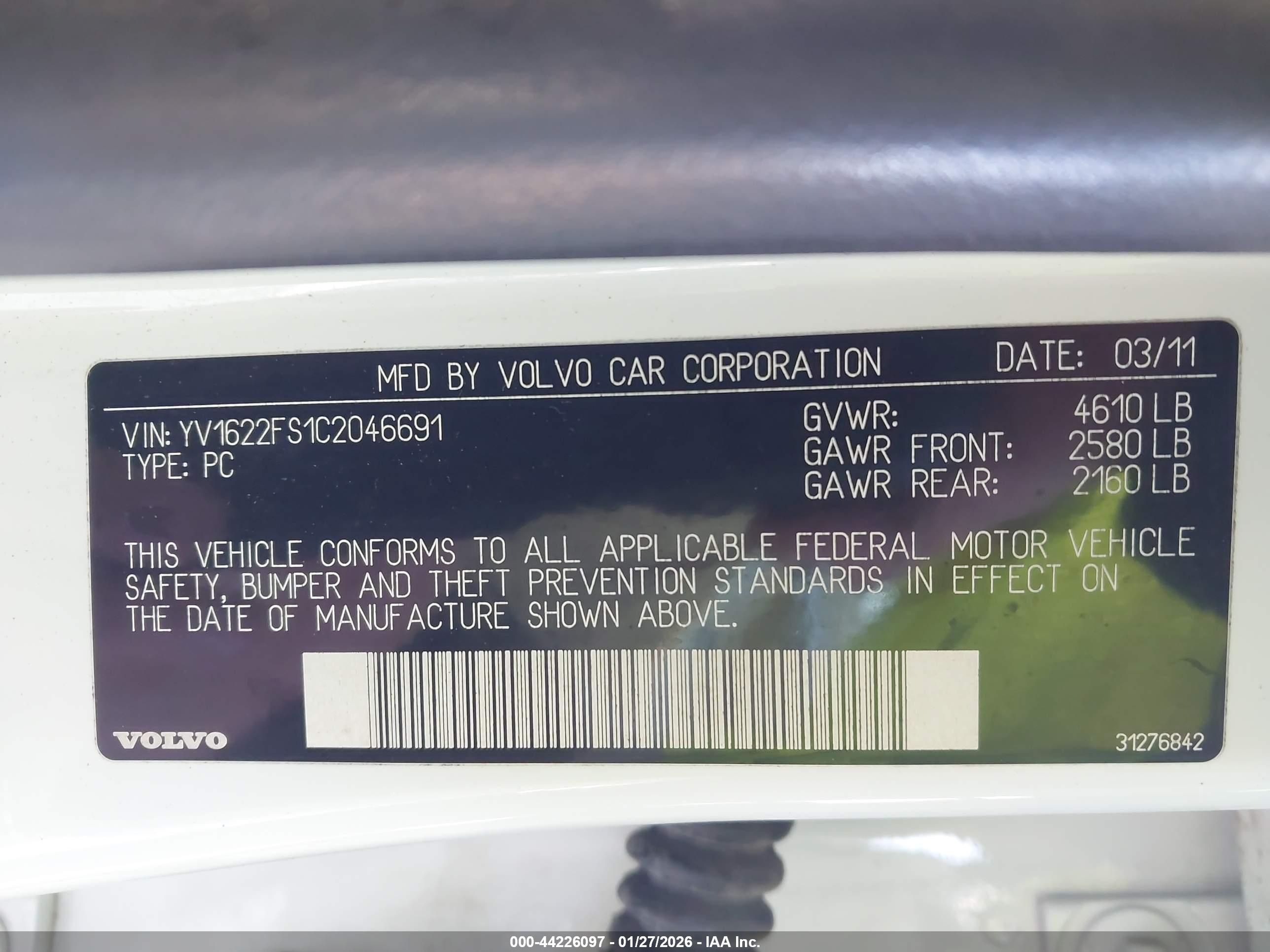VOLVO S60 image 9
