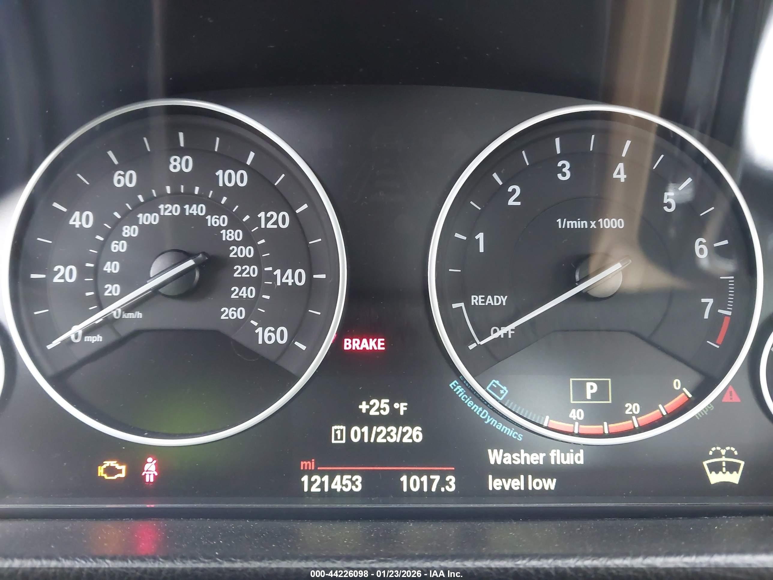 BMW 328I image 7