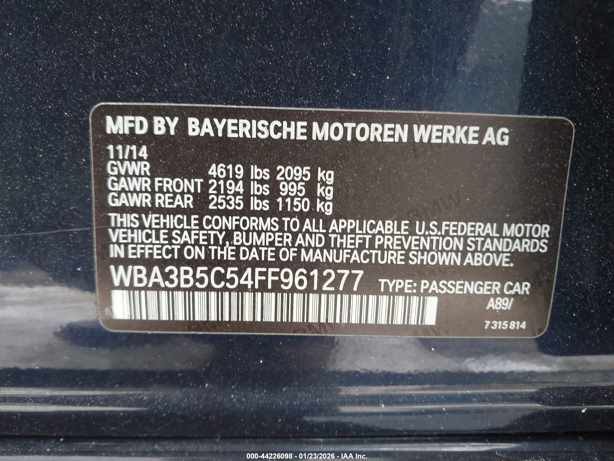 BMW 328I image 9