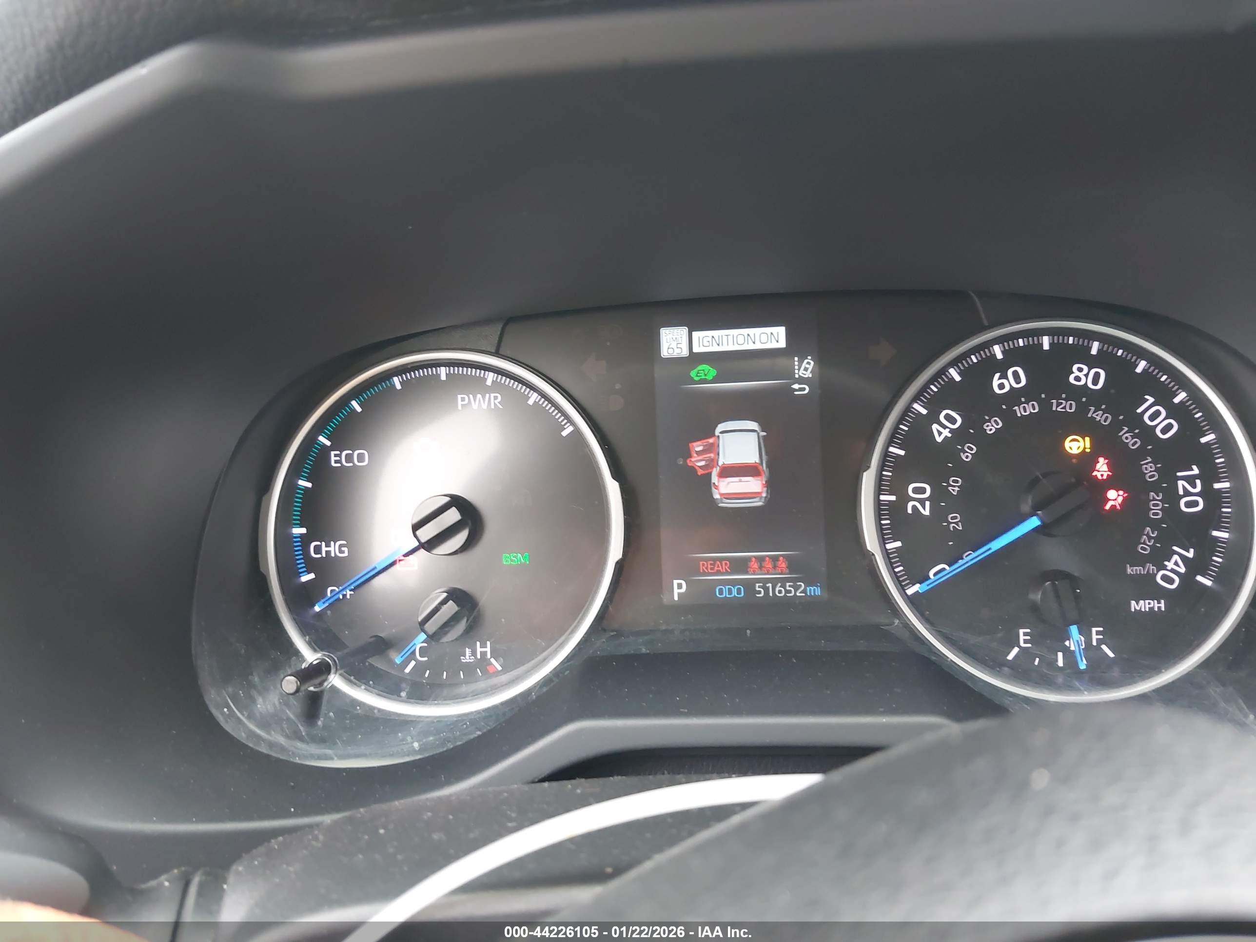 TOYOTA RAV4 image 7