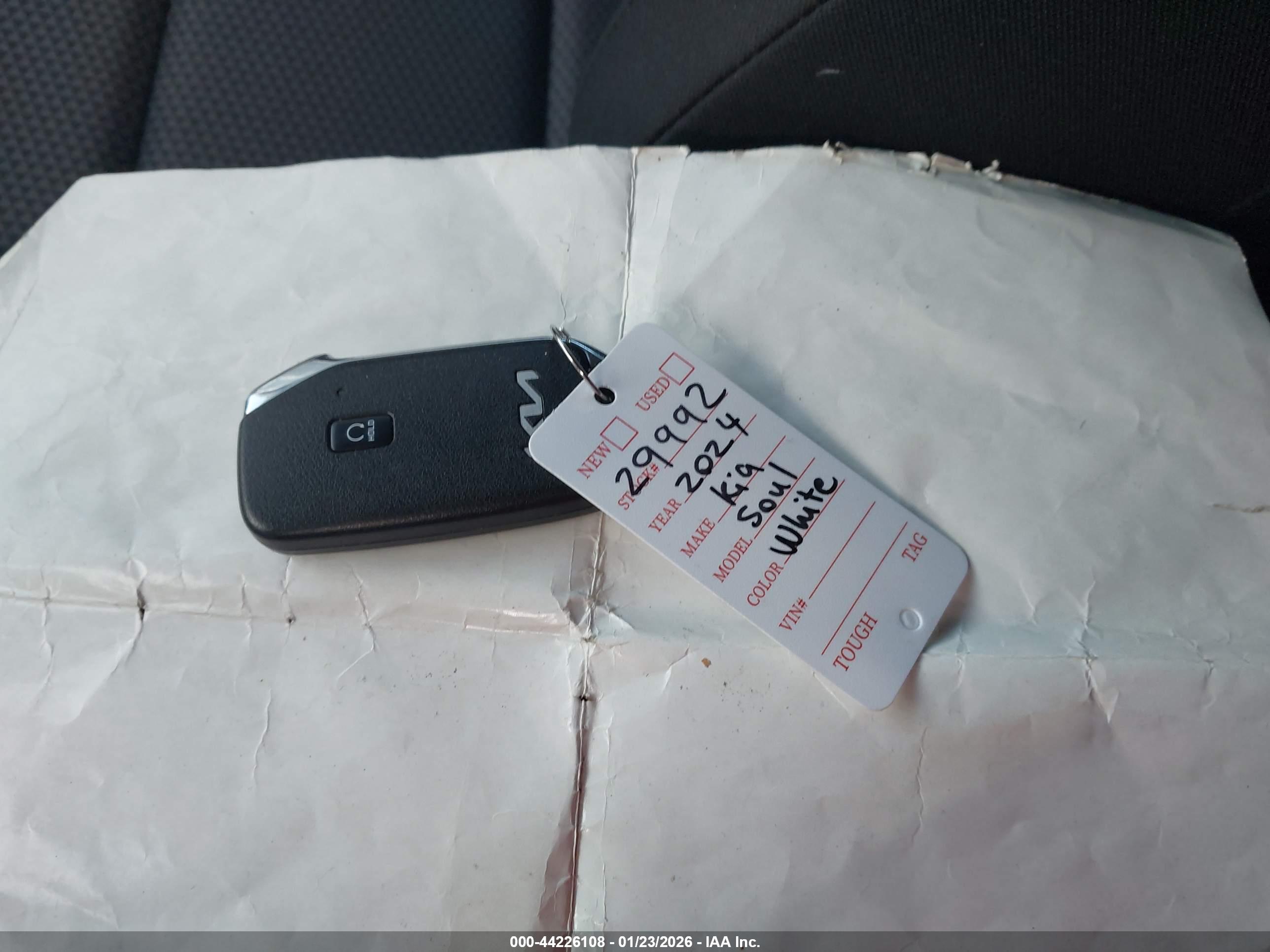 KIA SOUL image 11