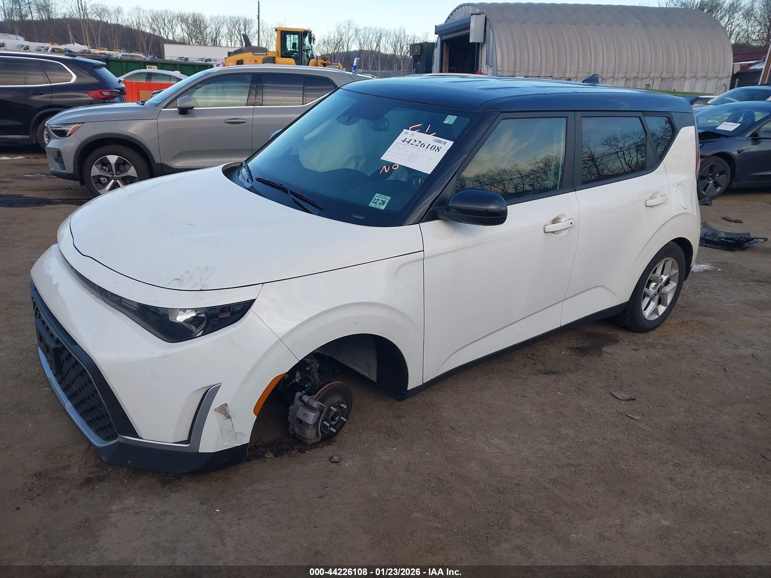 KIA SOUL image 2