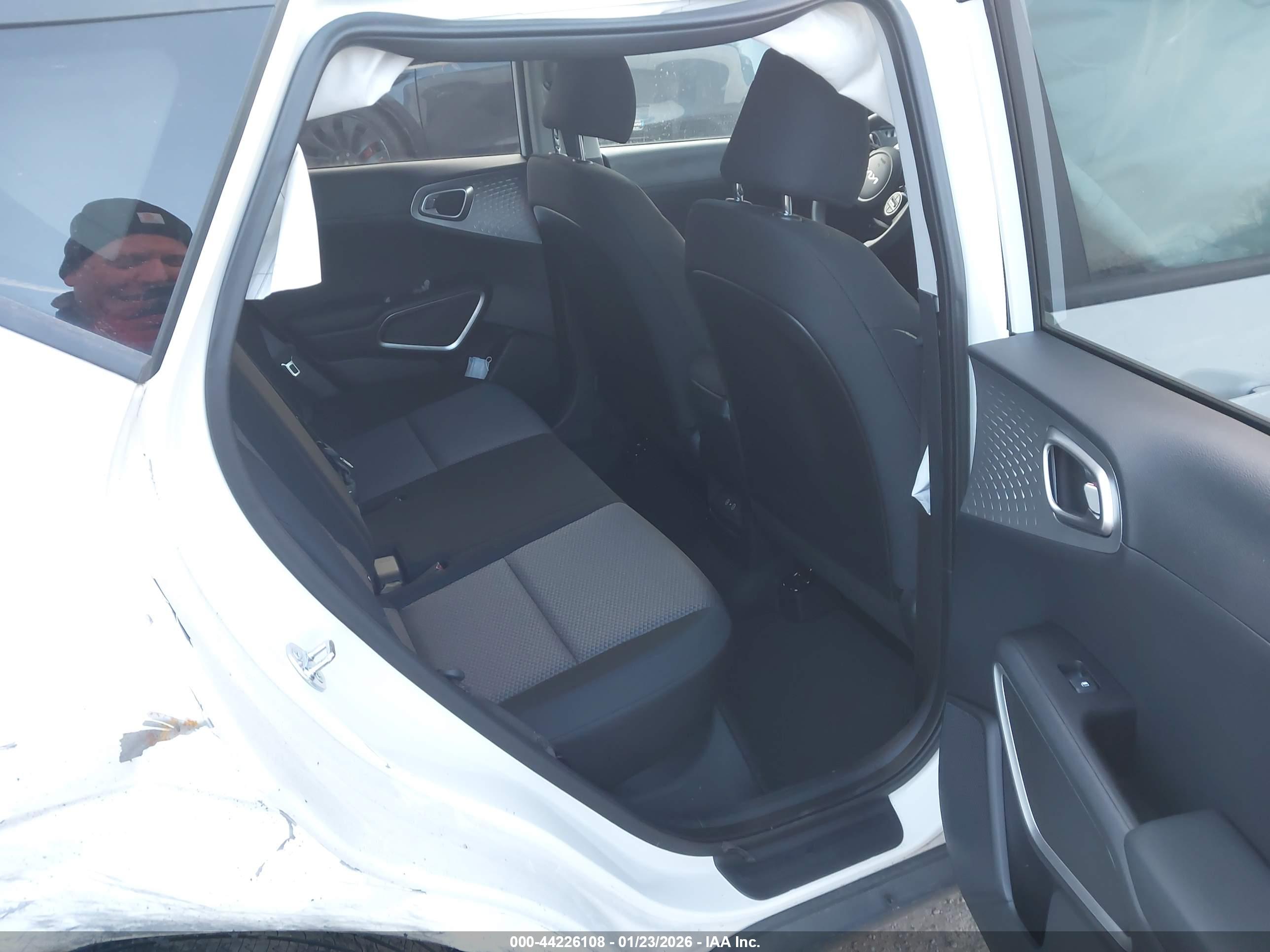KIA SOUL image 8
