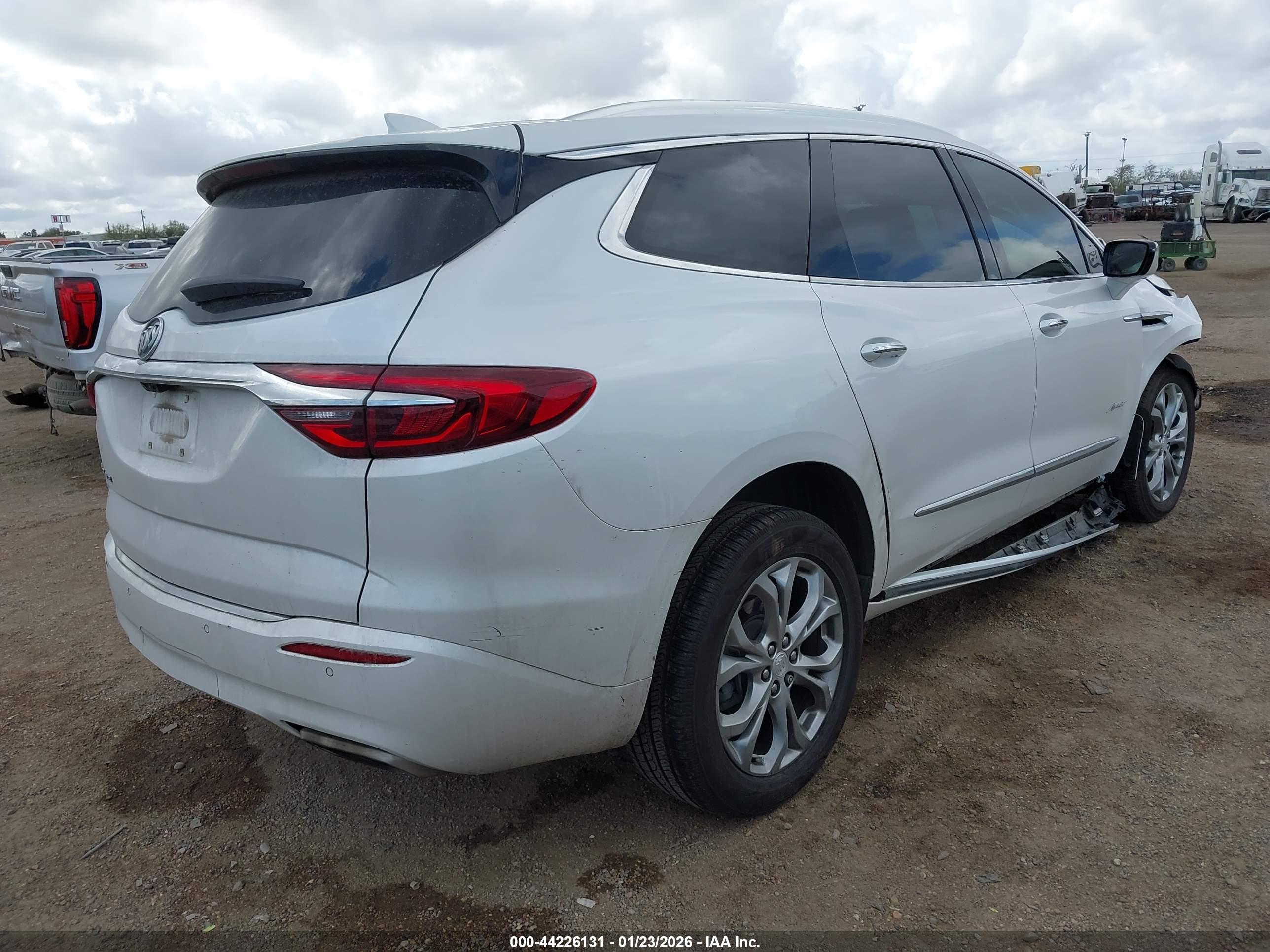 BUICK ENCLAVE image 4