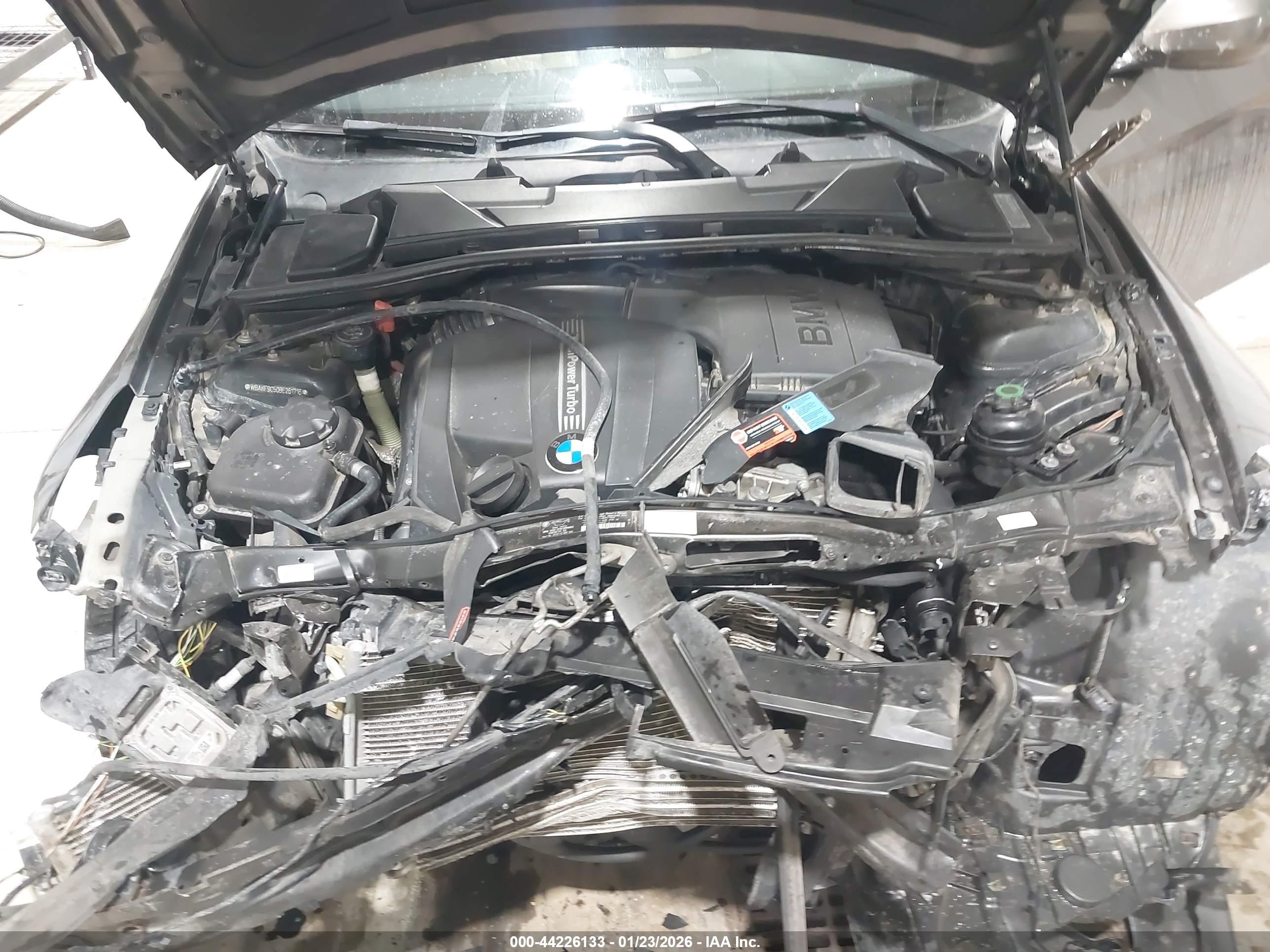 BMW 335I image 10