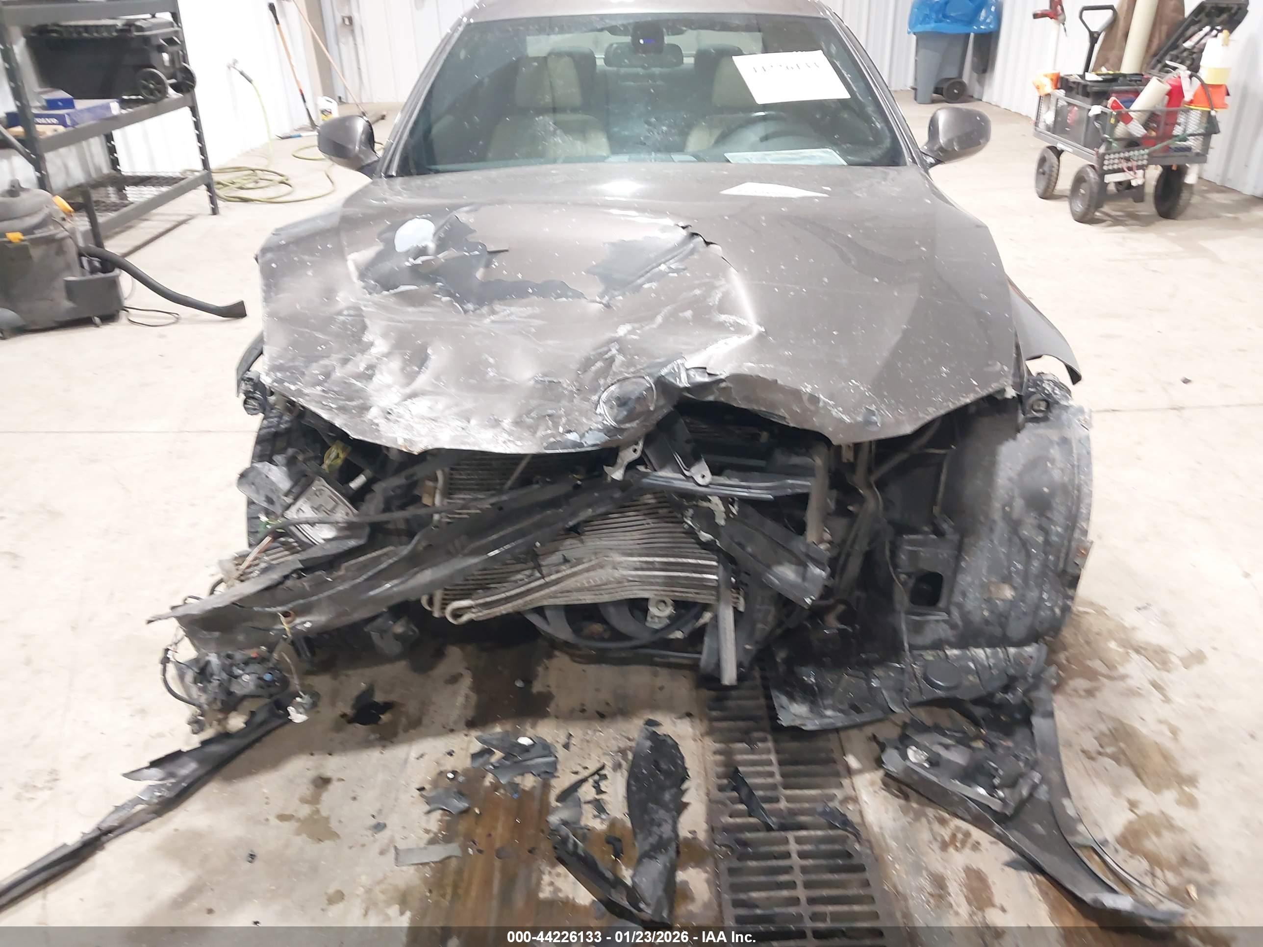 BMW 335I image 6