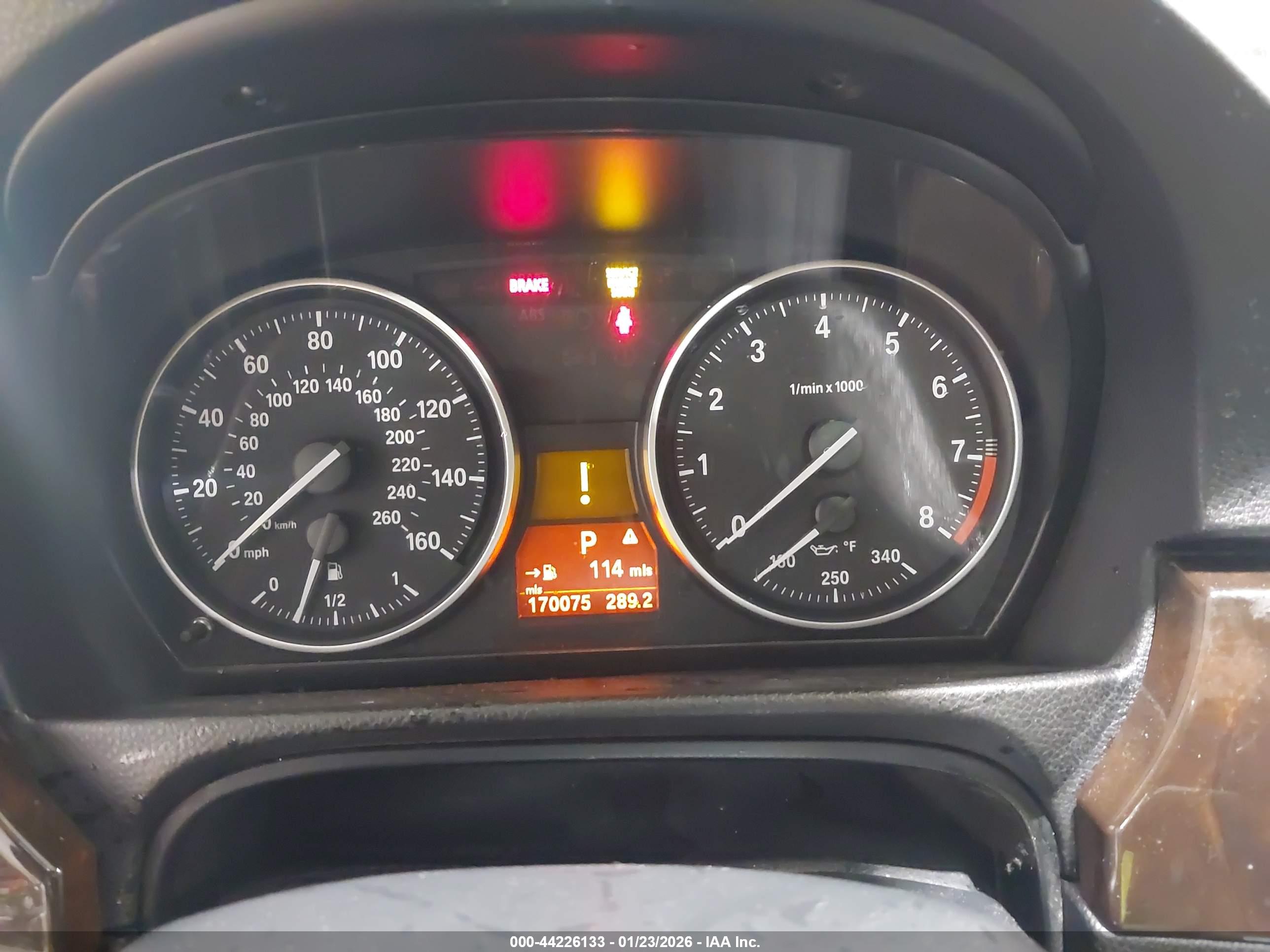 BMW 335I image 7