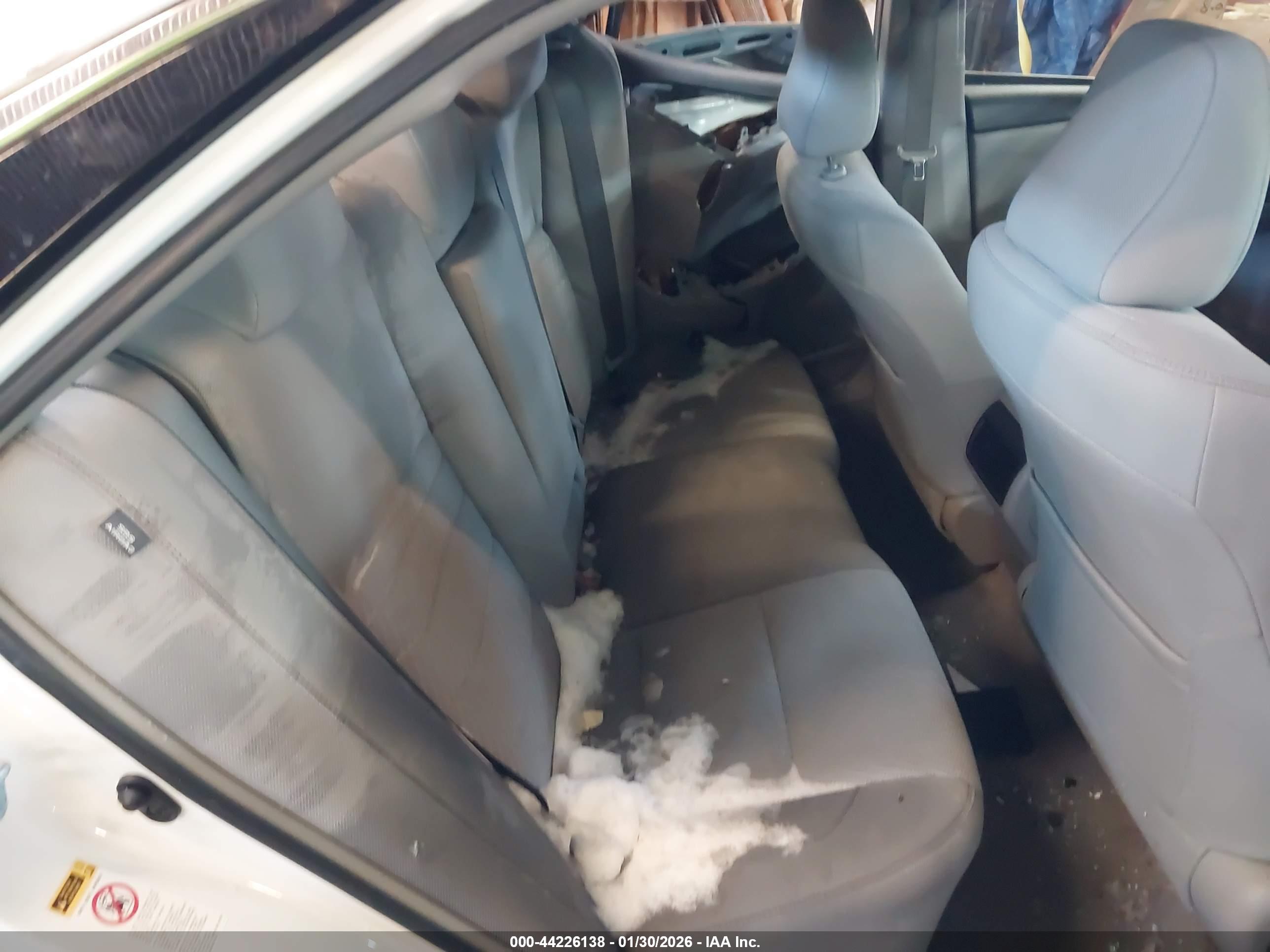 TOYOTA CAMRY image 8