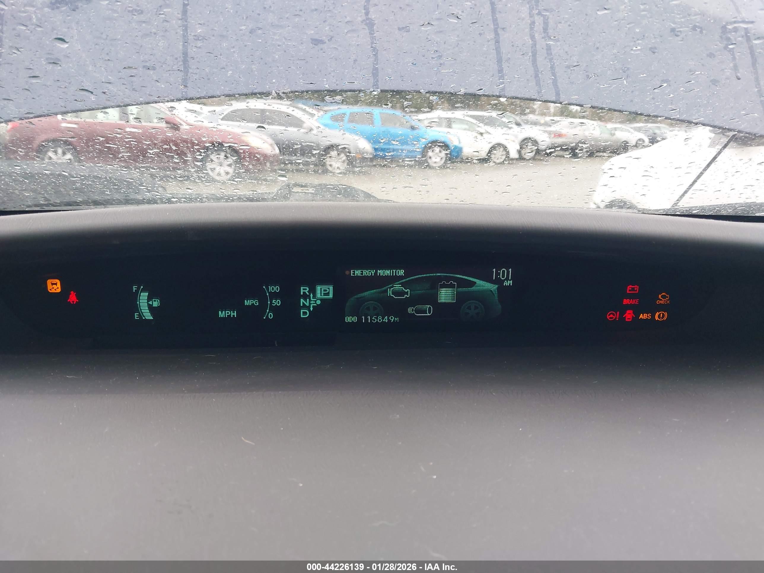 TOYOTA PRIUS image 7