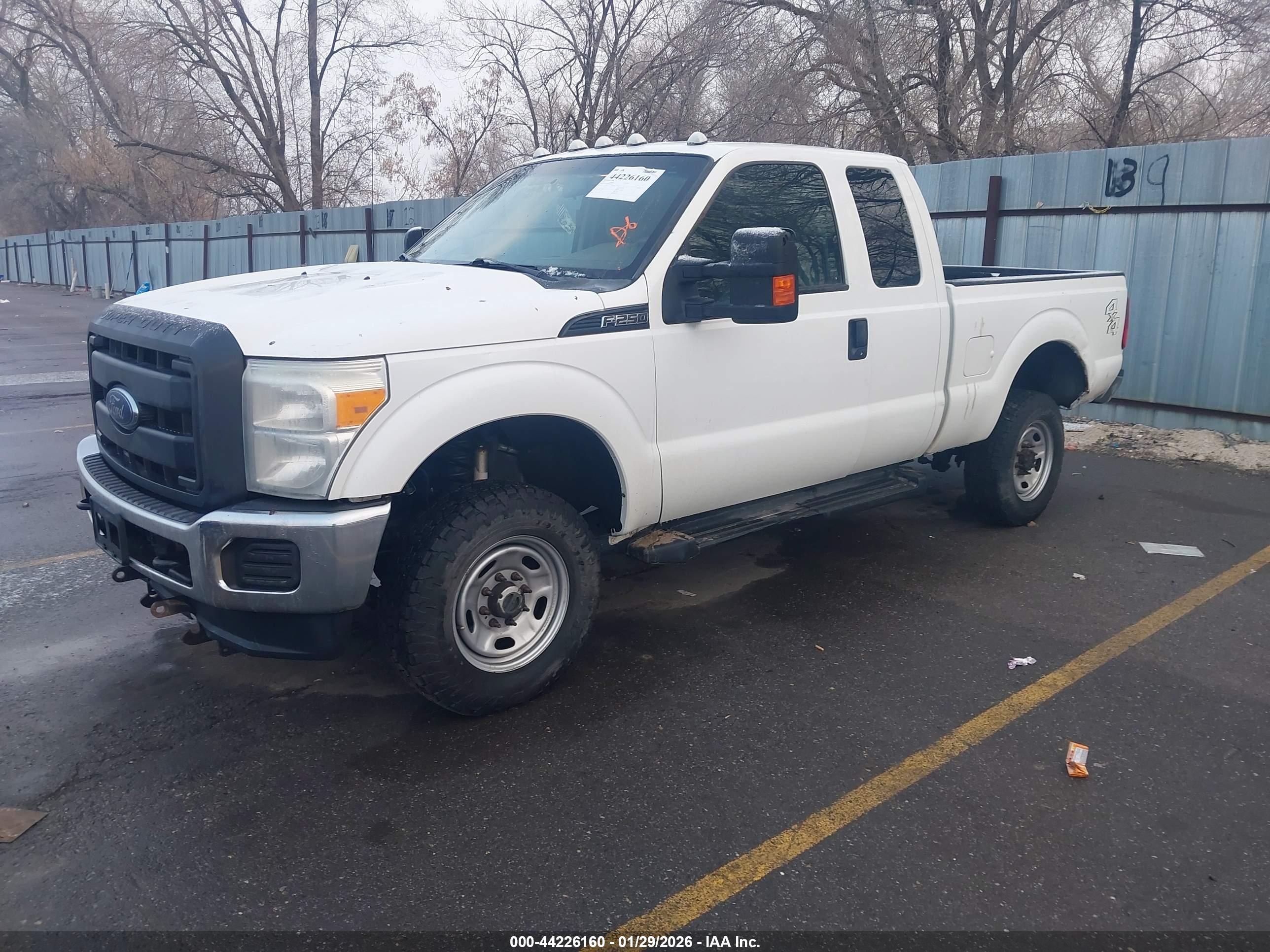 FORD F-250 image 2