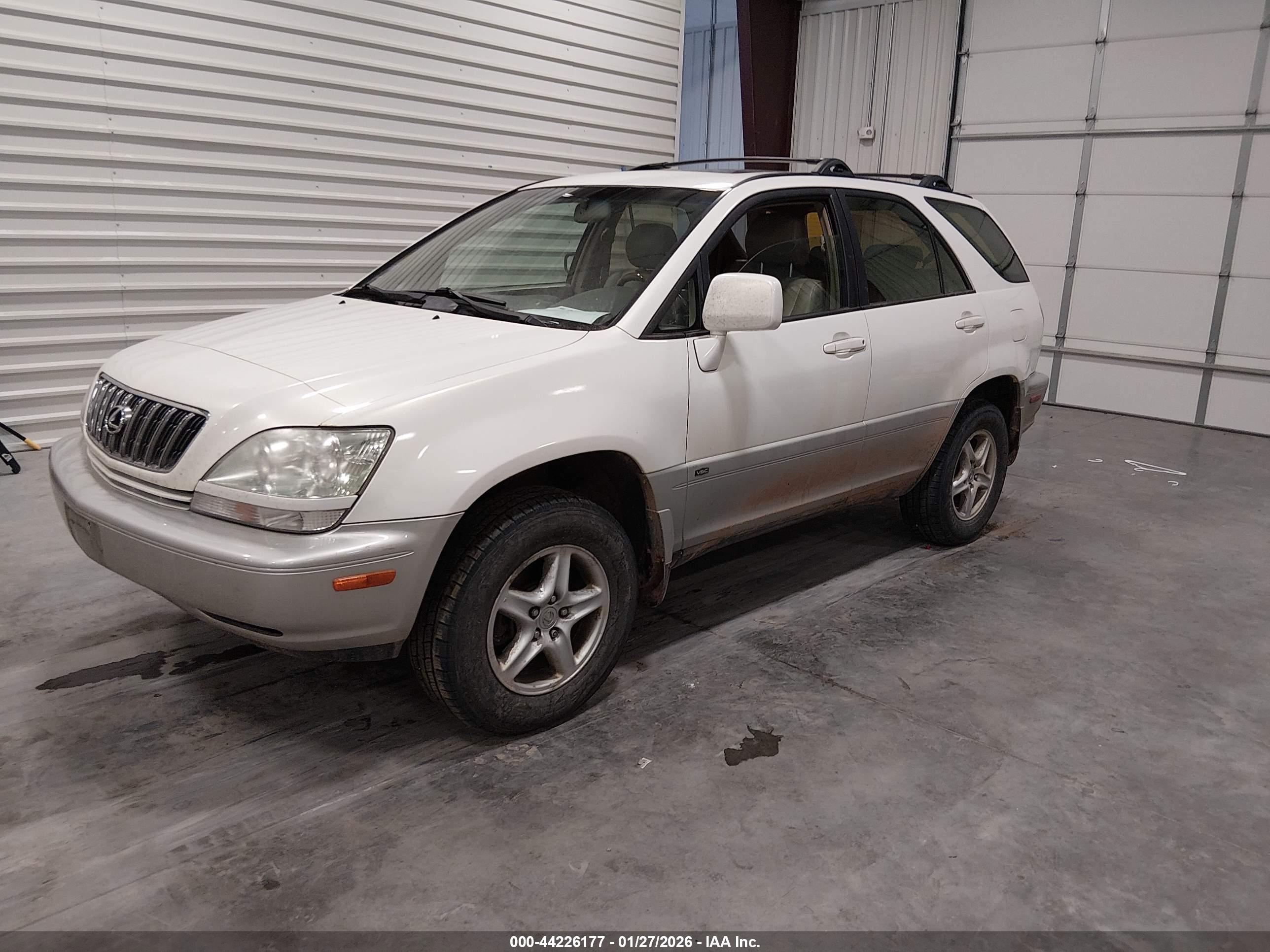 LEXUS RX image 2