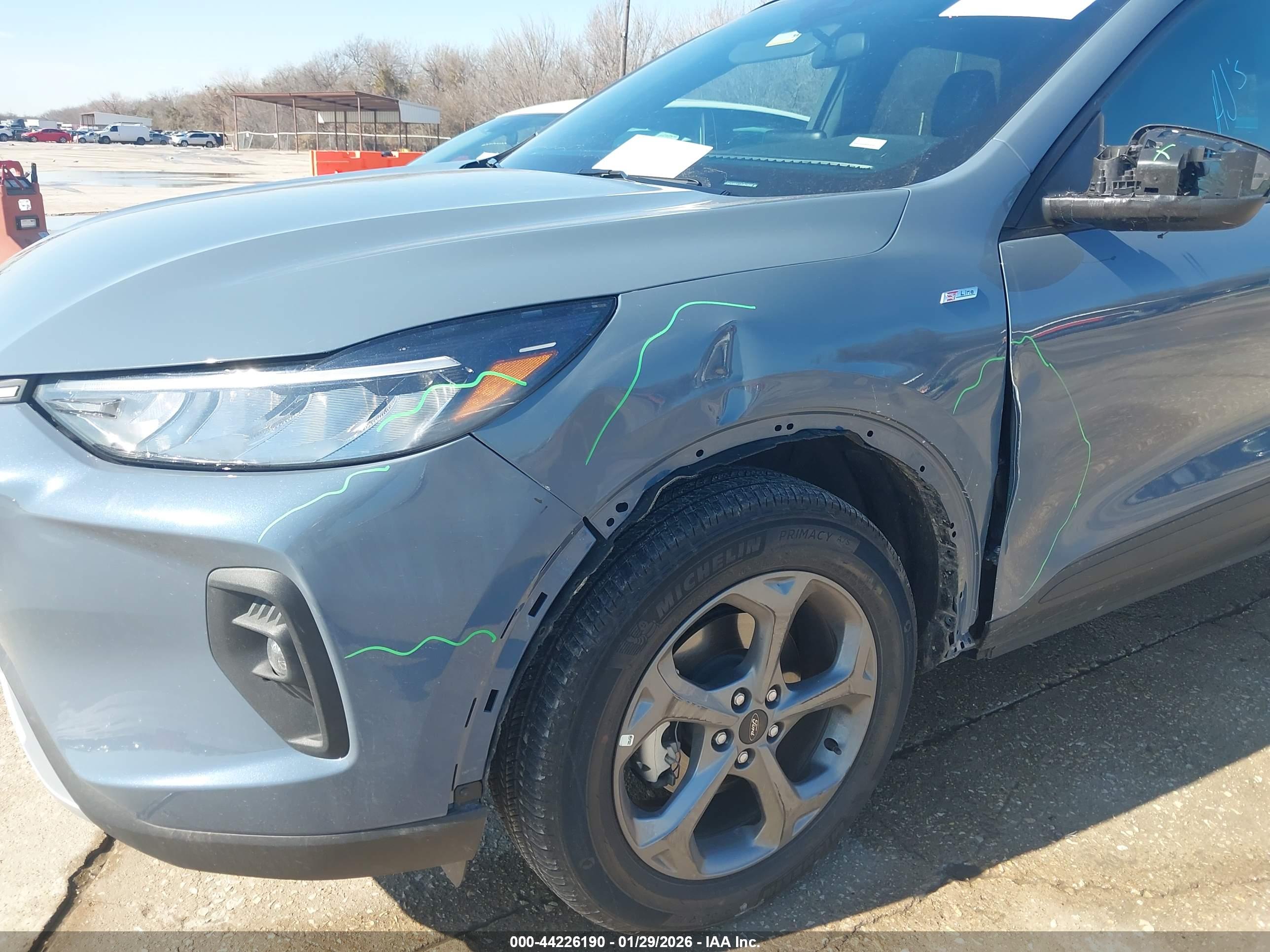FORD ESCAPE image 6