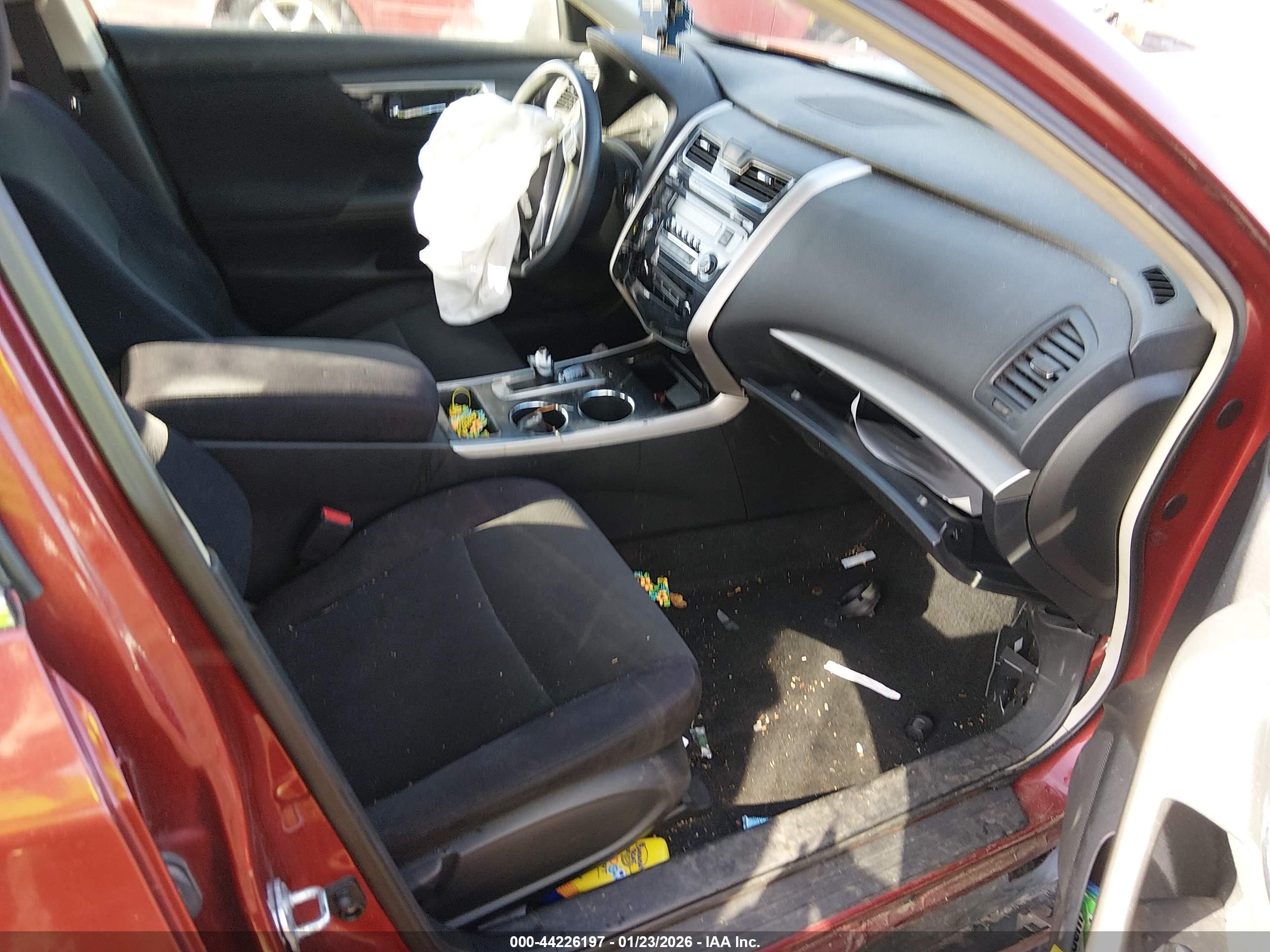 NISSAN ALTIMA image 5