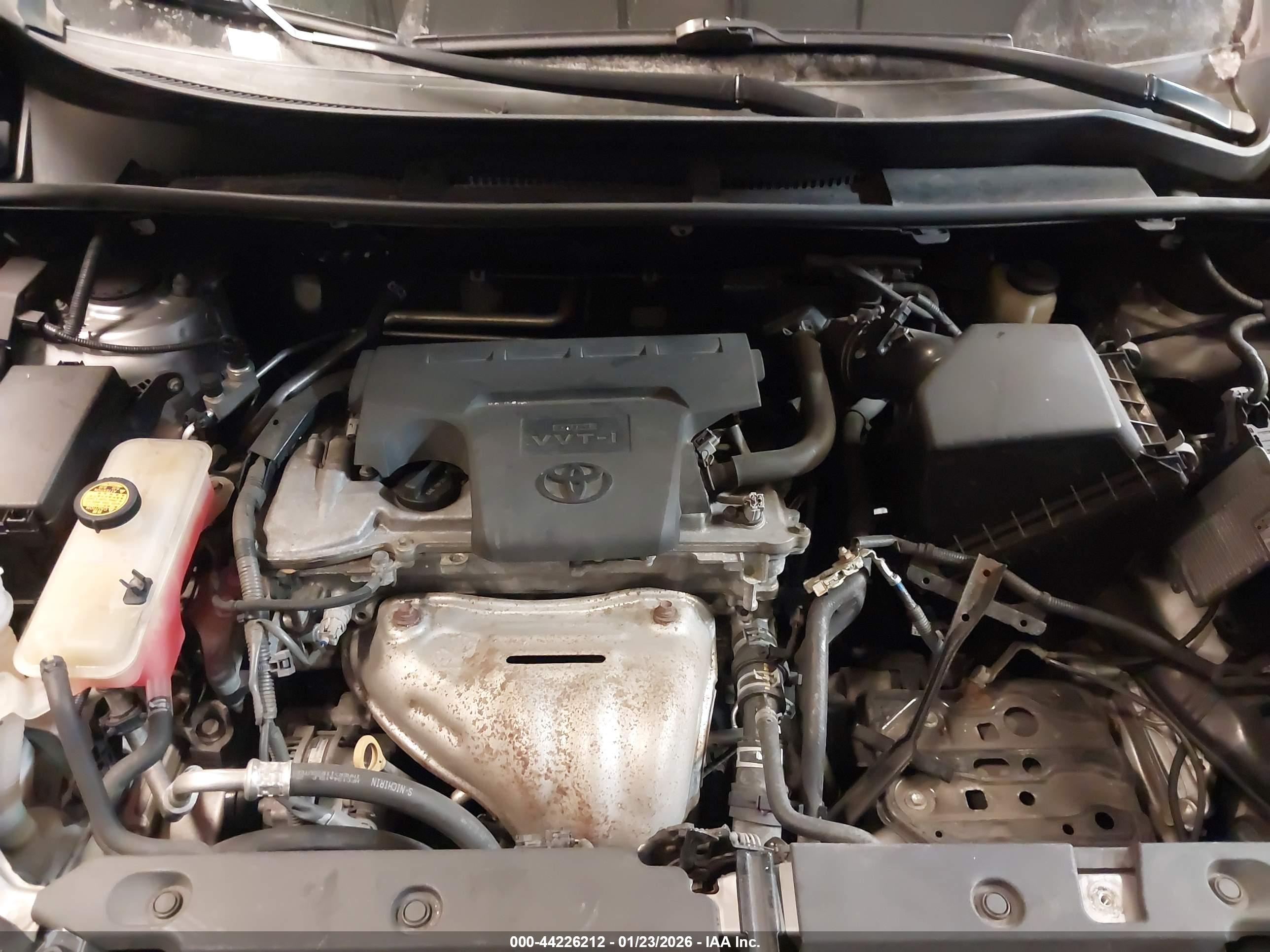TOYOTA RAV4 image 10