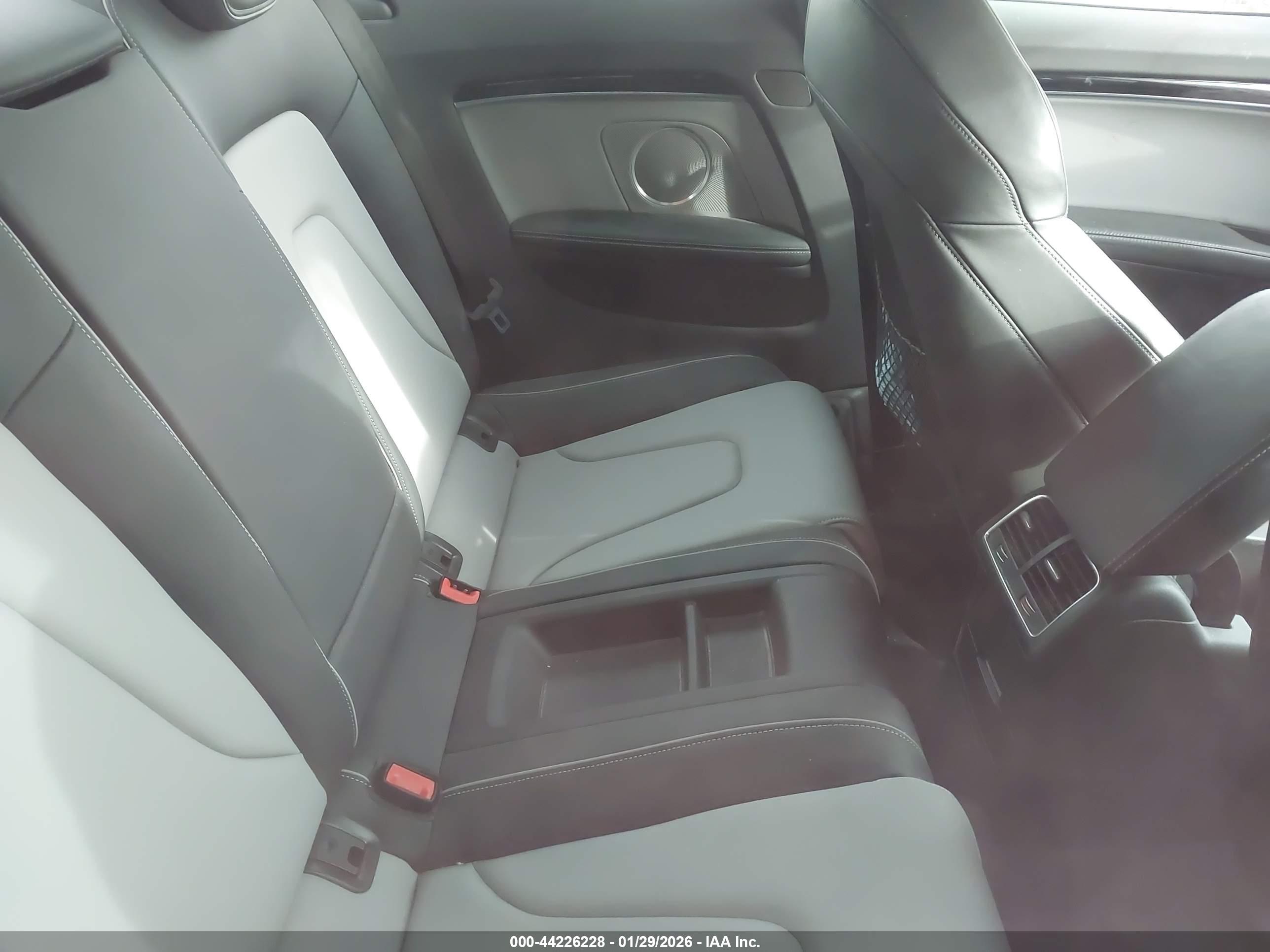 AUDI A5 image 8