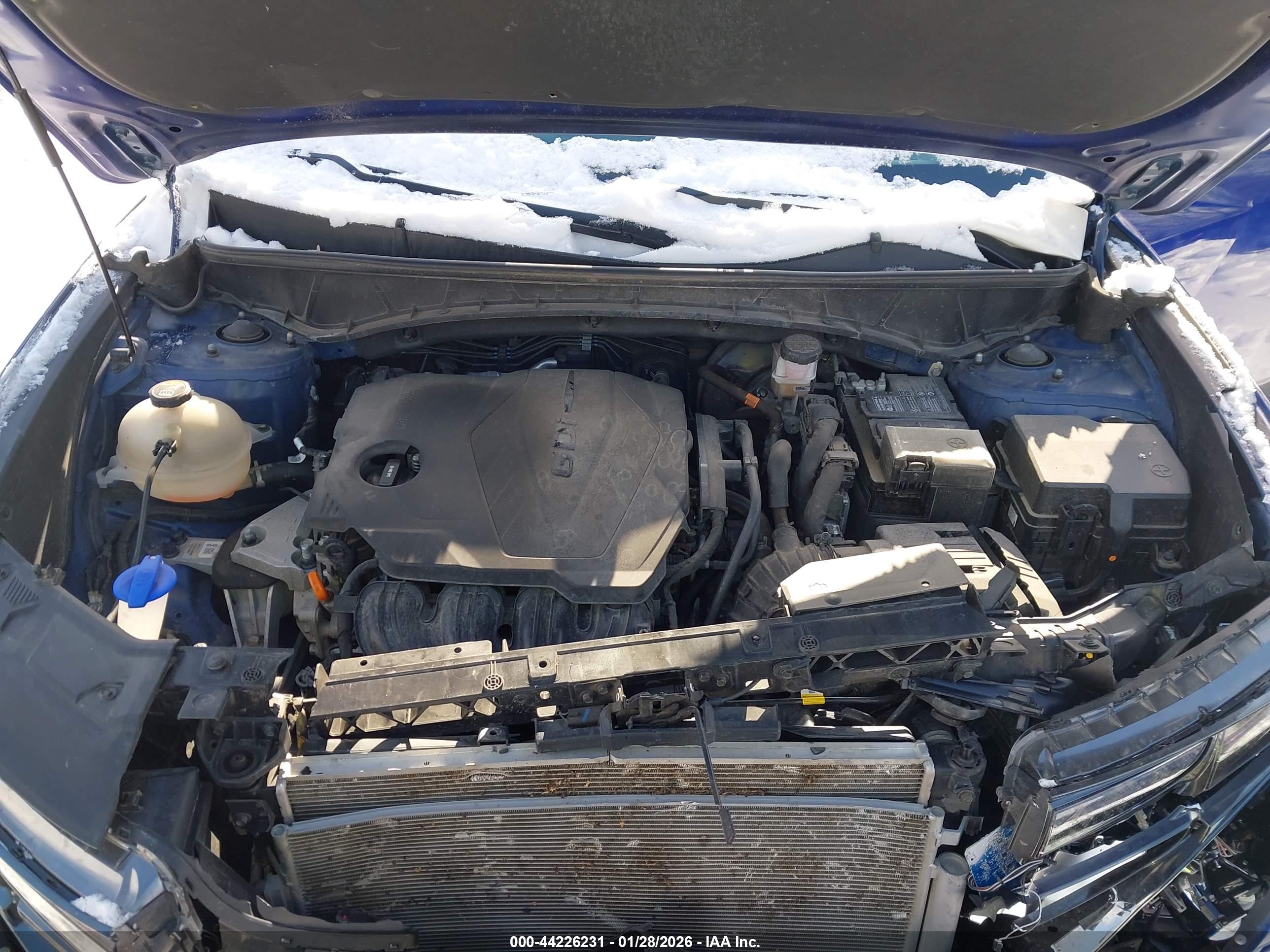HYUNDAI TUCSON image 10
