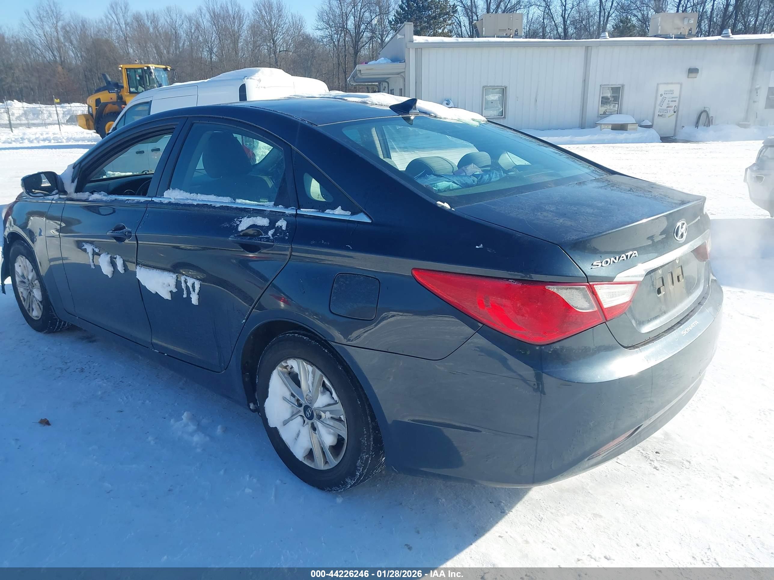 HYUNDAI SONATA image 3