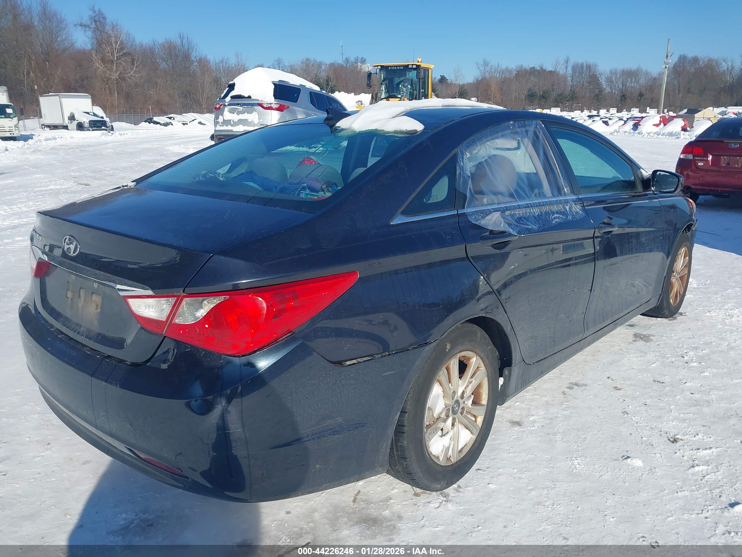 HYUNDAI SONATA image 4