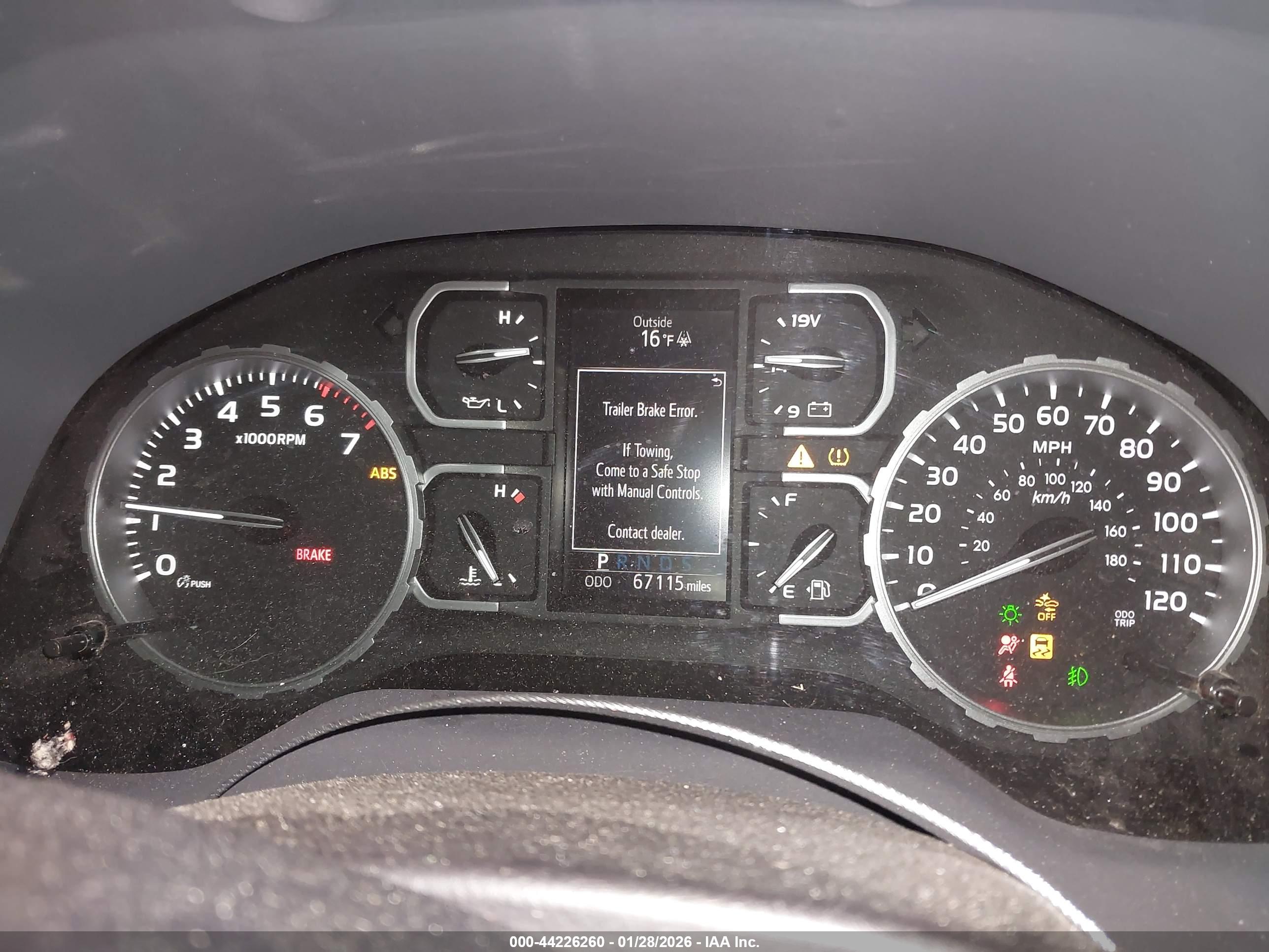 TOYOTA TUNDRA image 7