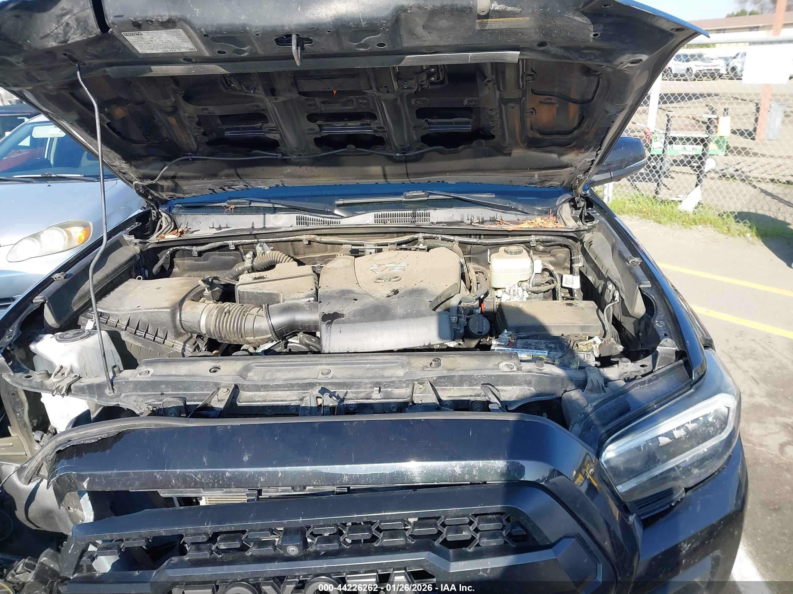 TOYOTA TACOMA image 10
