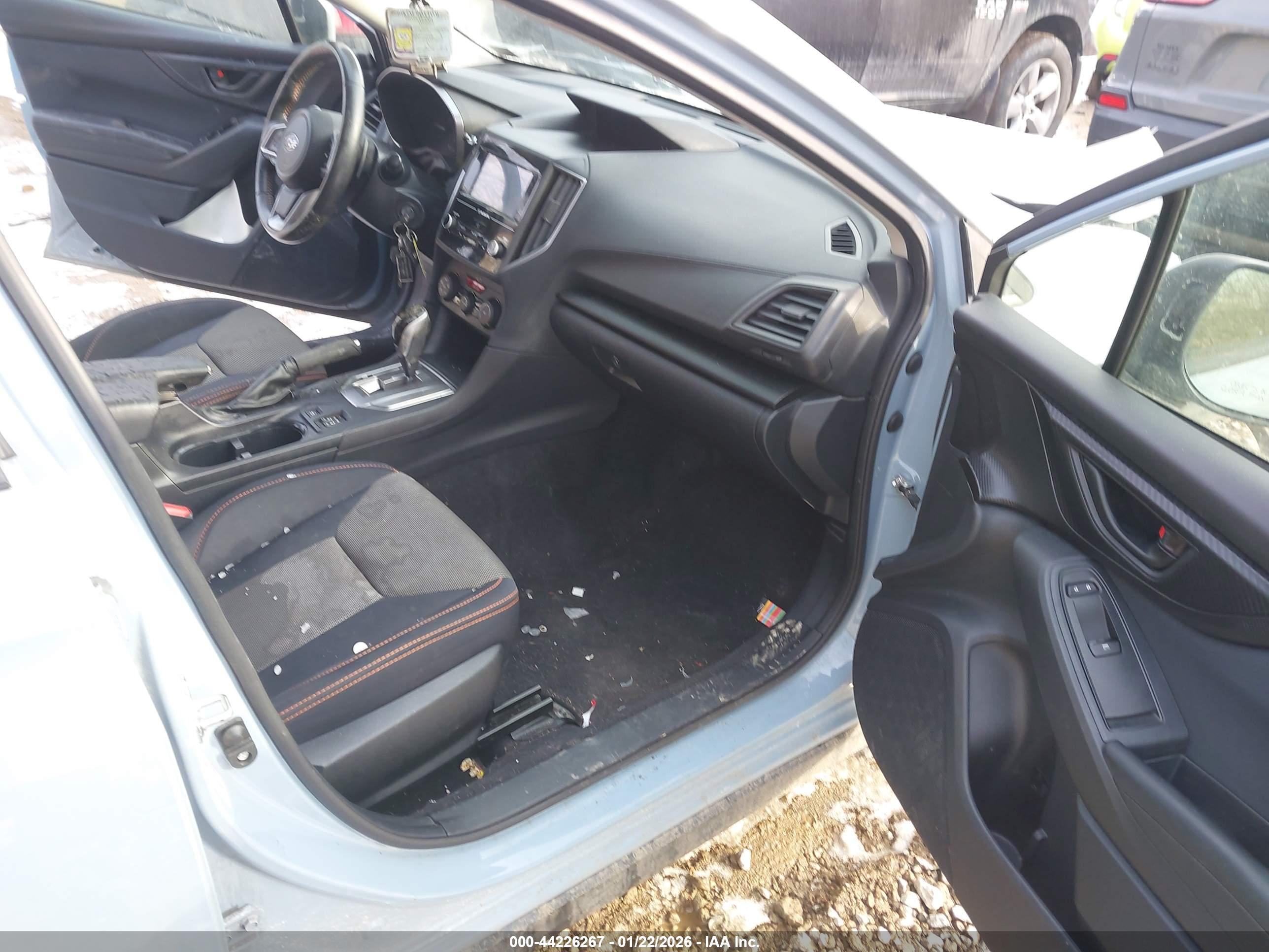 SUBARU CROSSTREK image 5