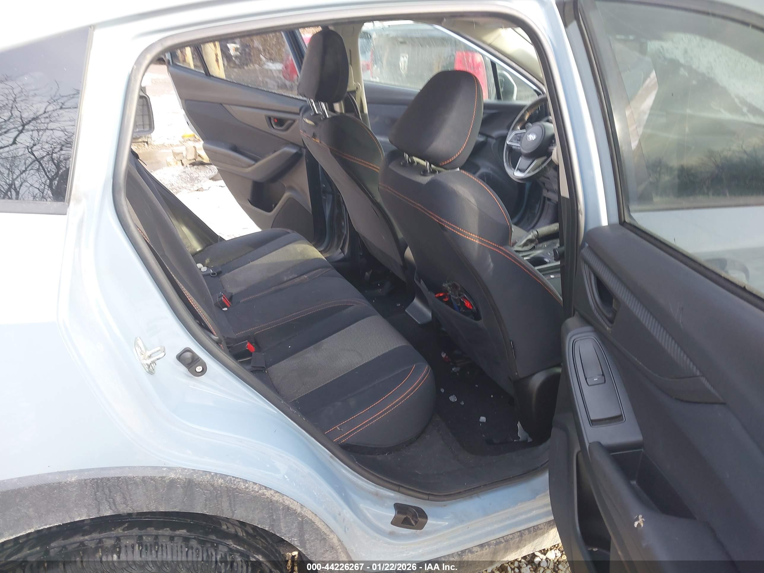 SUBARU CROSSTREK image 8