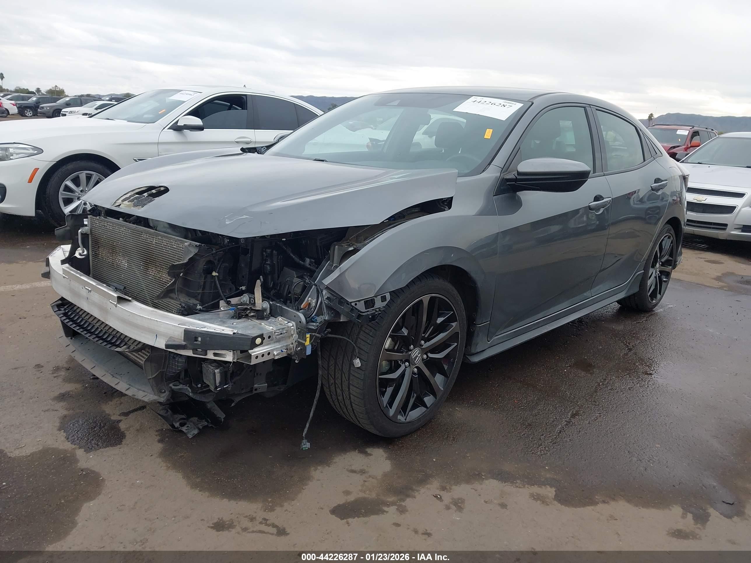 HONDA CIVIC image 2