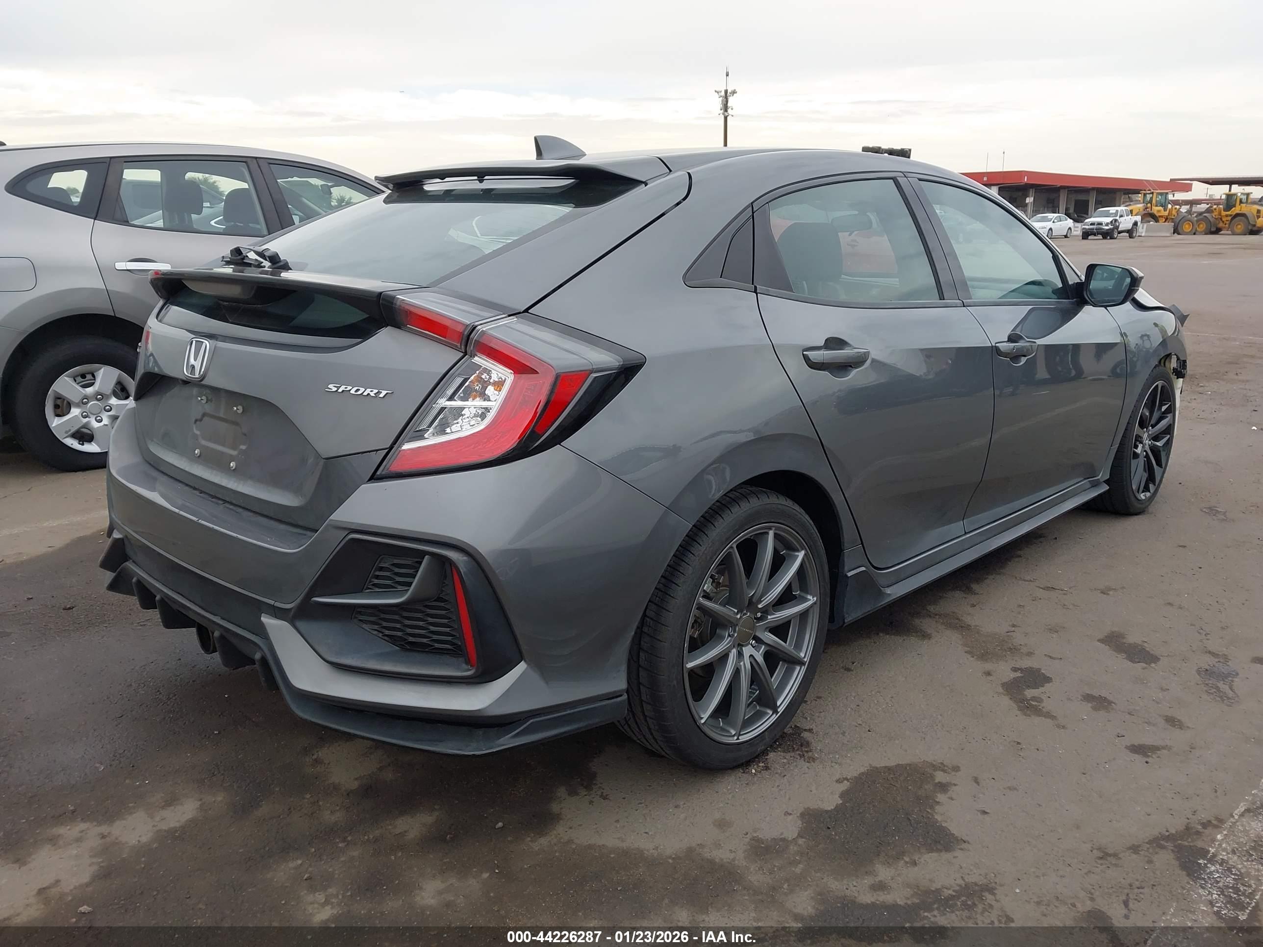 HONDA CIVIC image 4