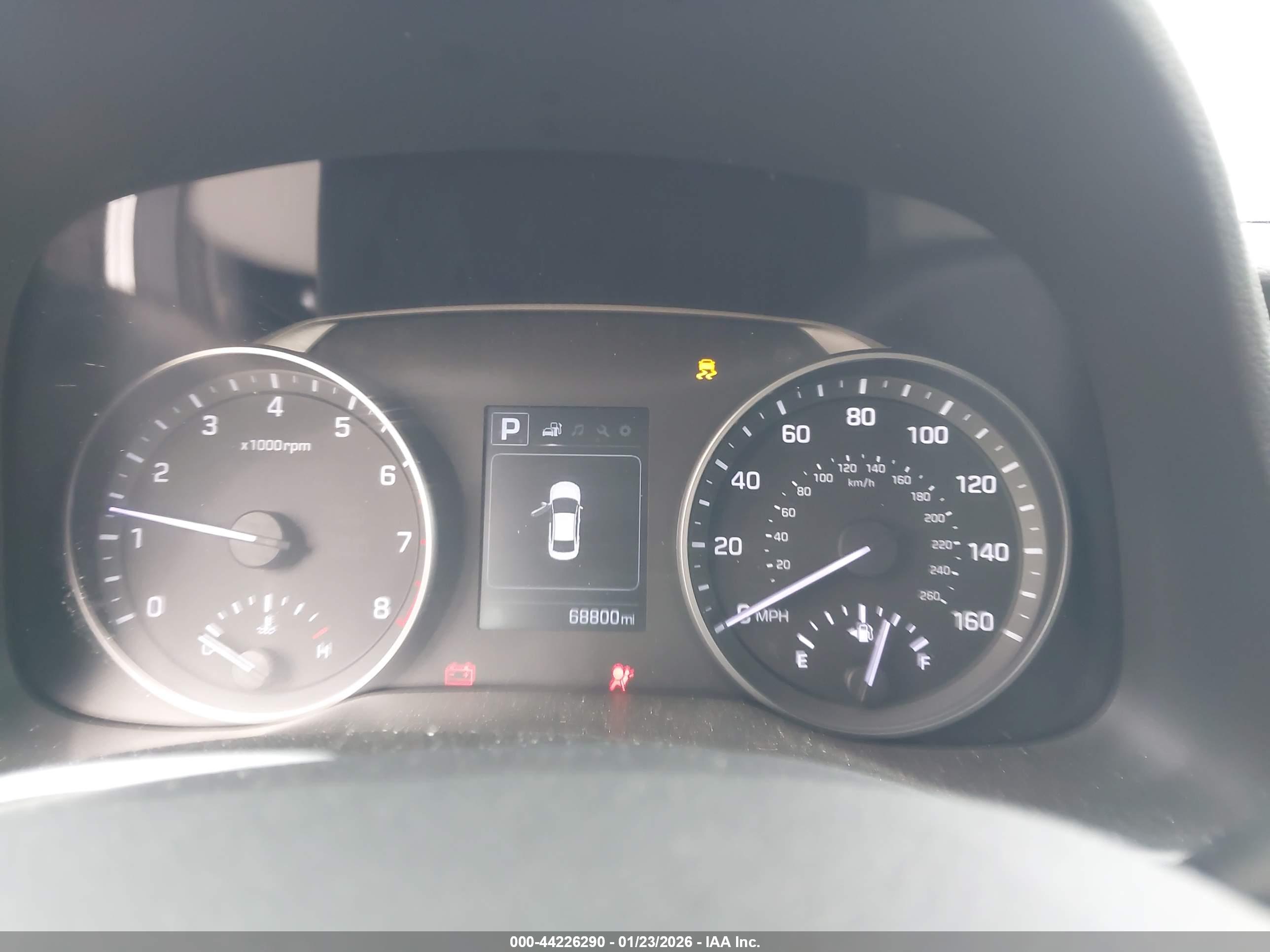 HYUNDAI ELANTRA image 7