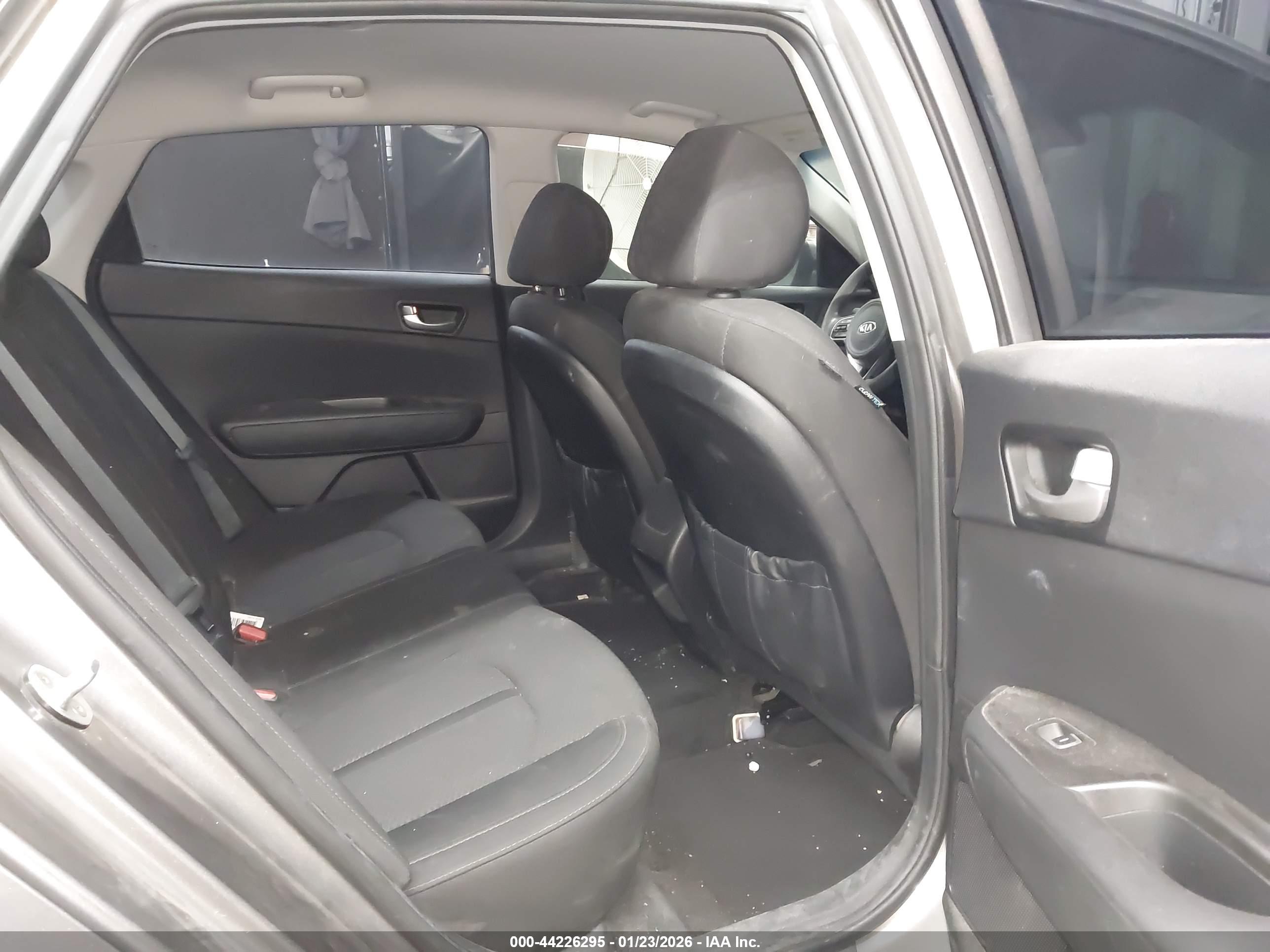 KIA OPTIMA image 8