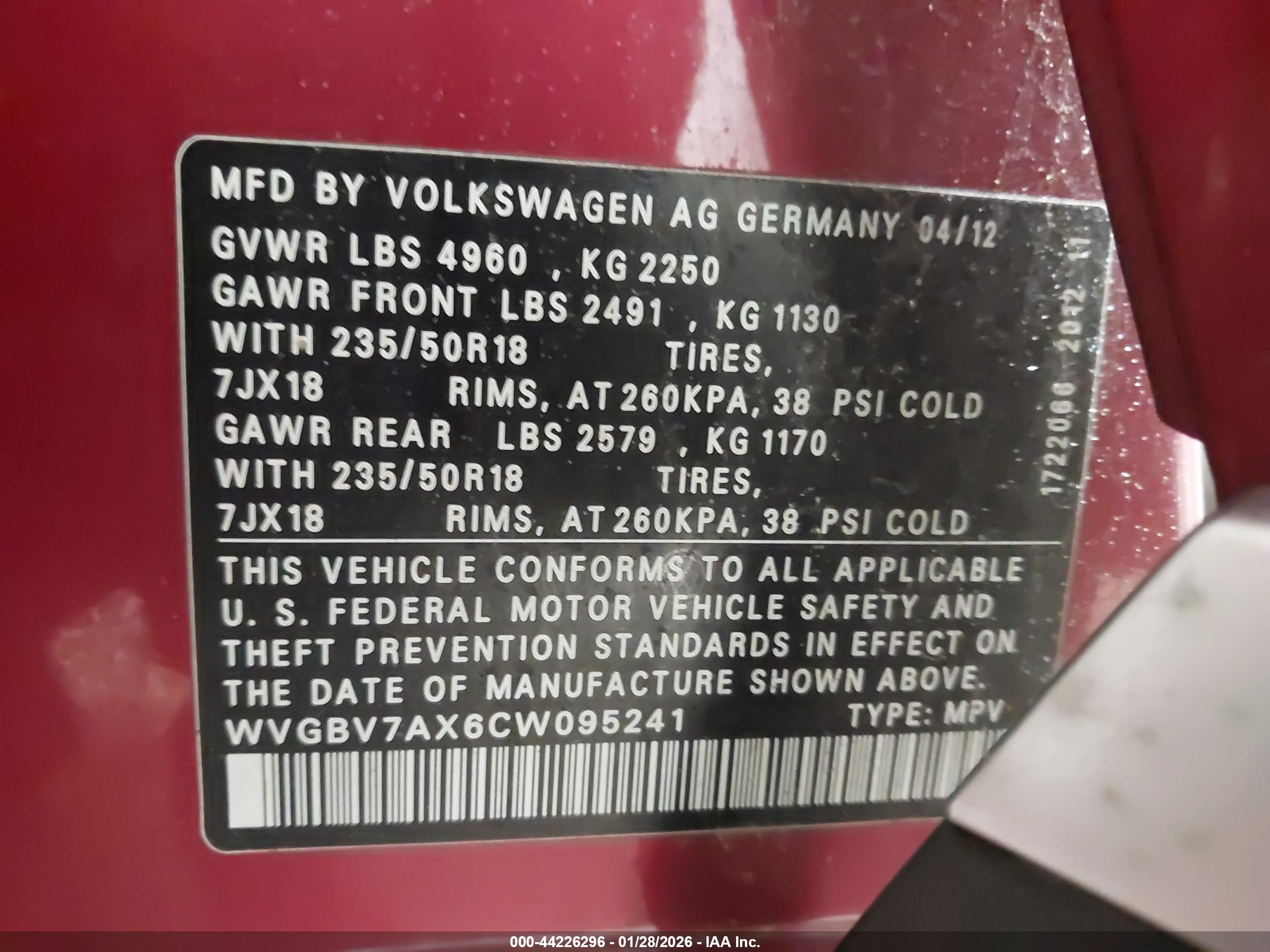VOLKSWAGEN TIGUAN image 9