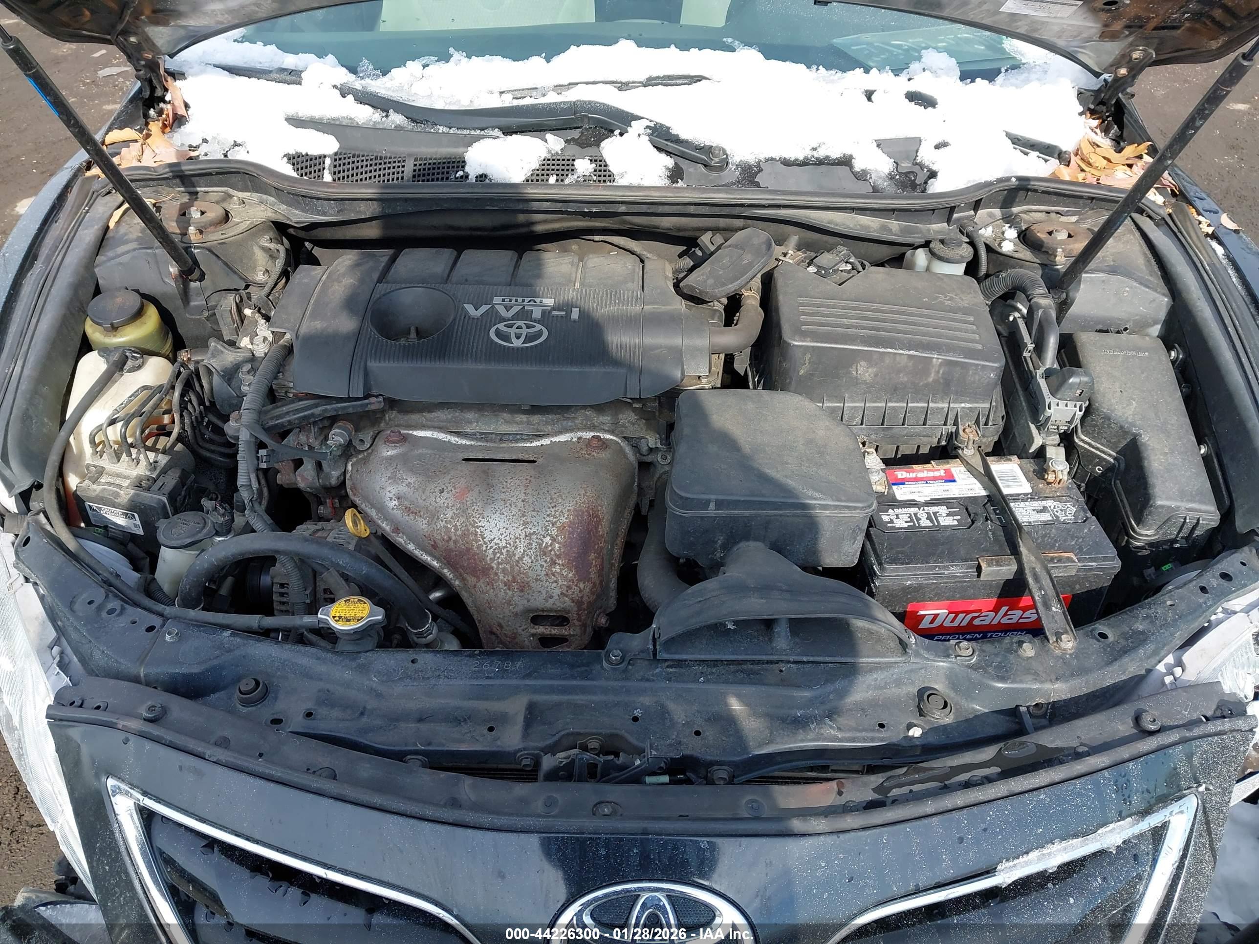 TOYOTA CAMRY image 10
