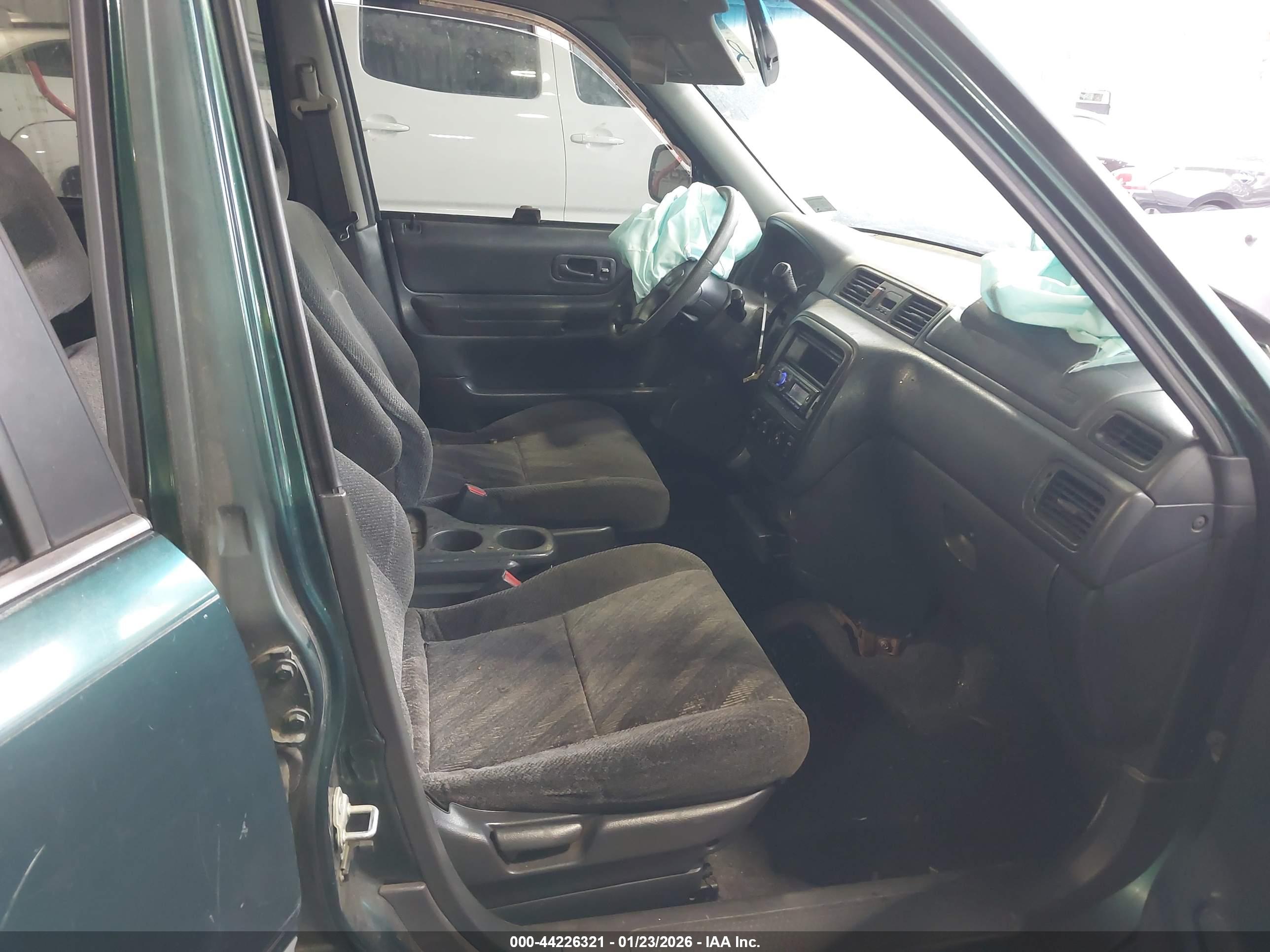 HONDA CR-V image 5
