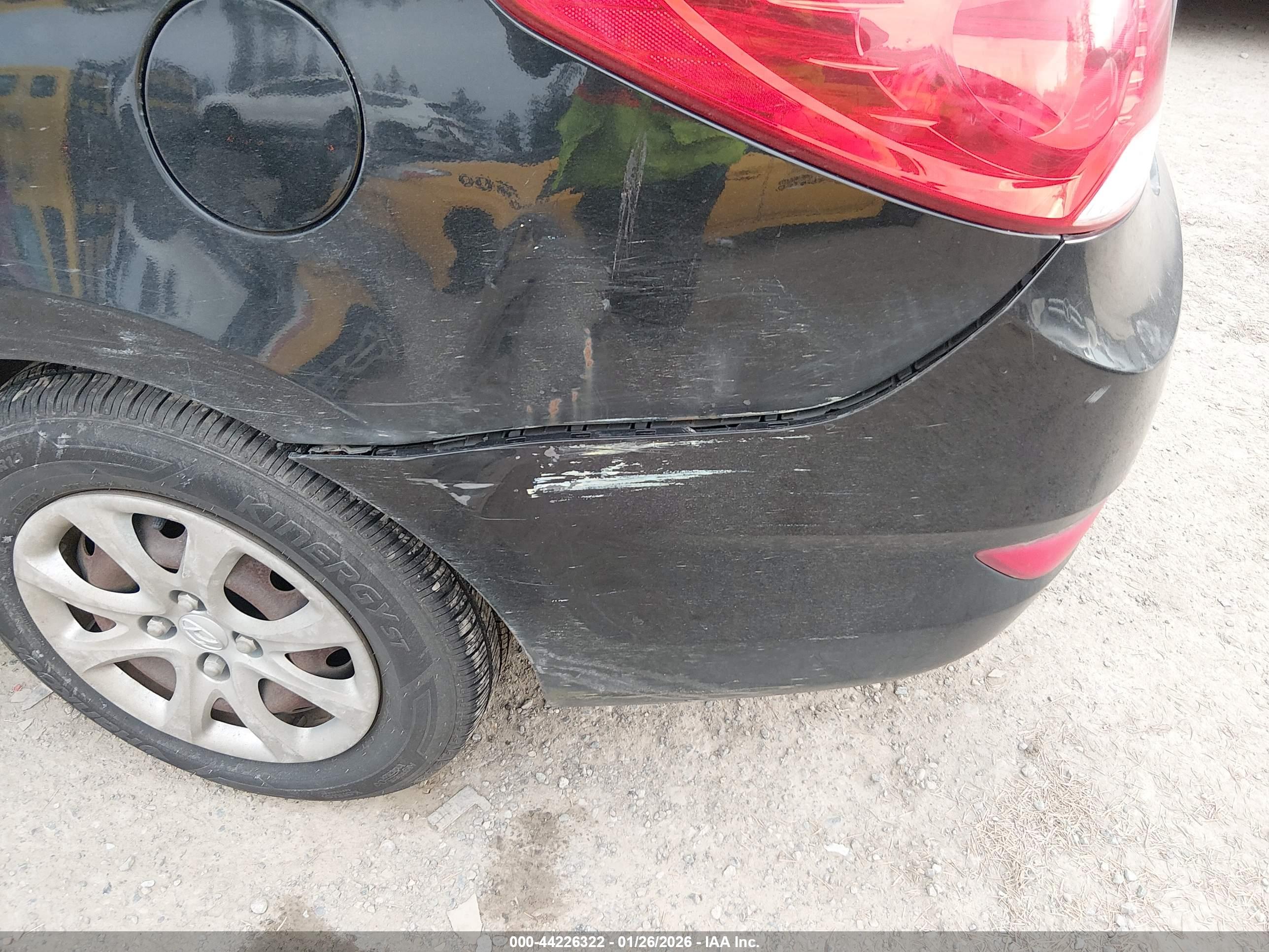 HYUNDAI ACCENT image 6