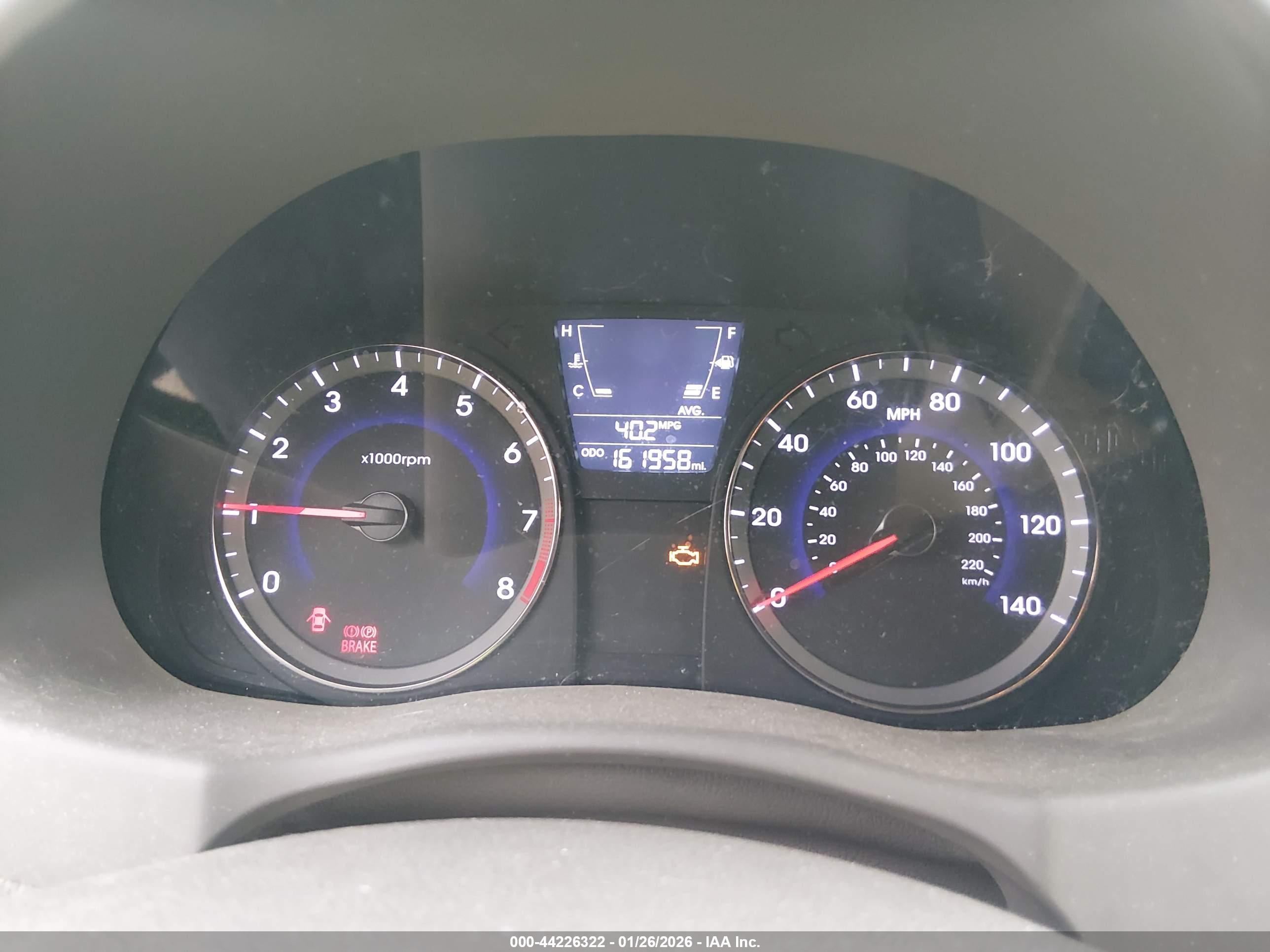 HYUNDAI ACCENT image 7