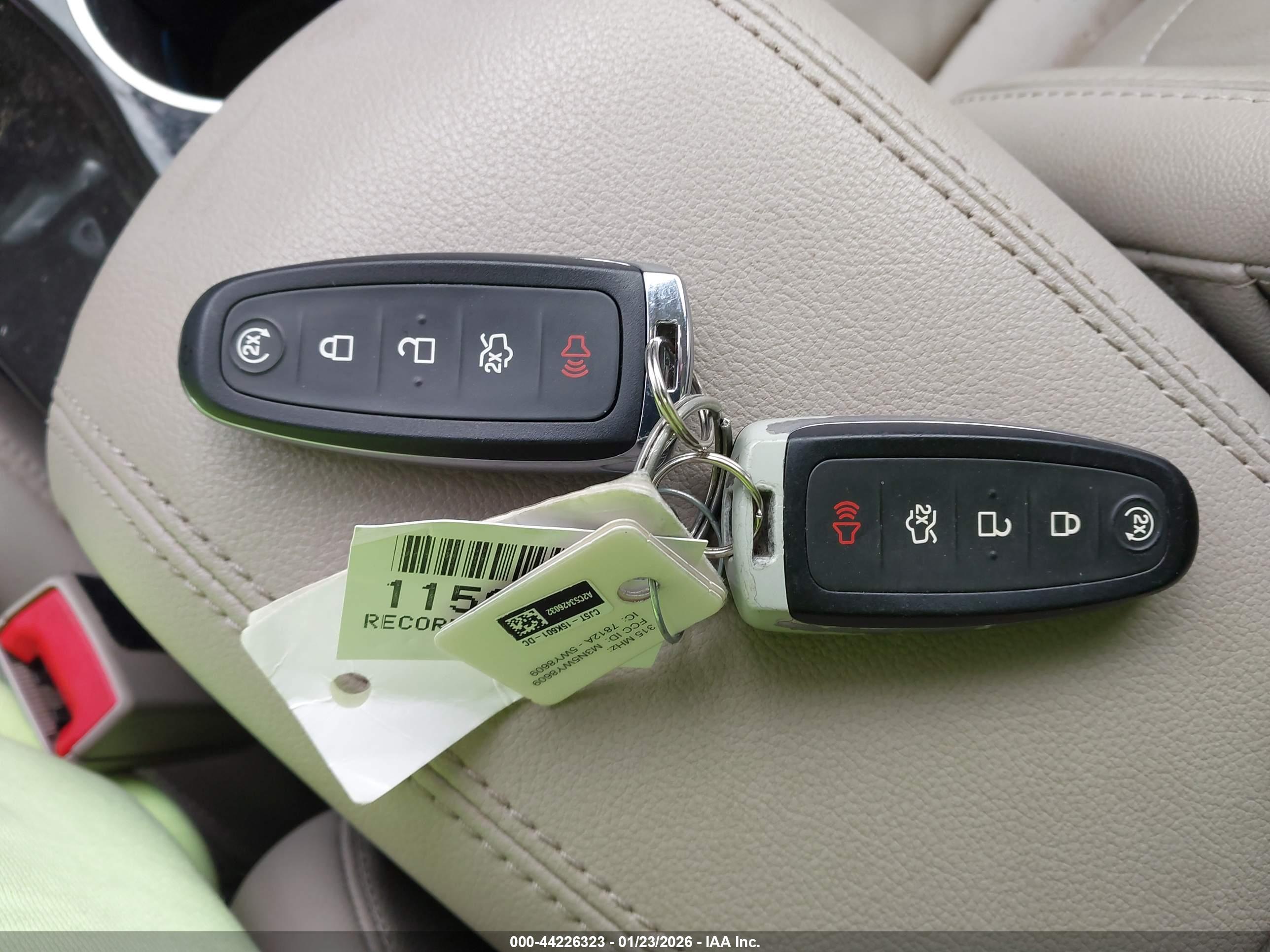 FORD ESCAPE image 11
