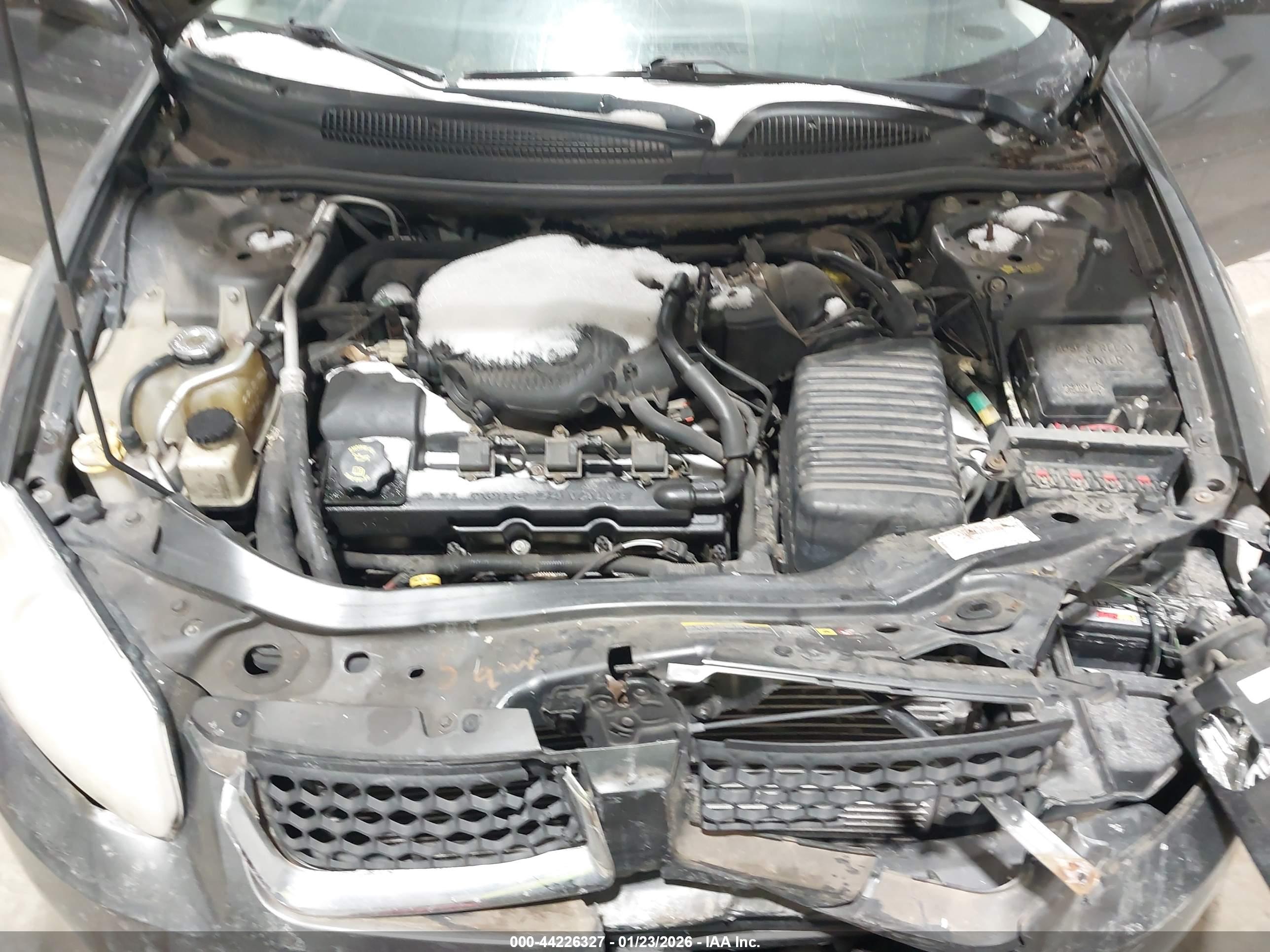 DODGE STRATUS image 10