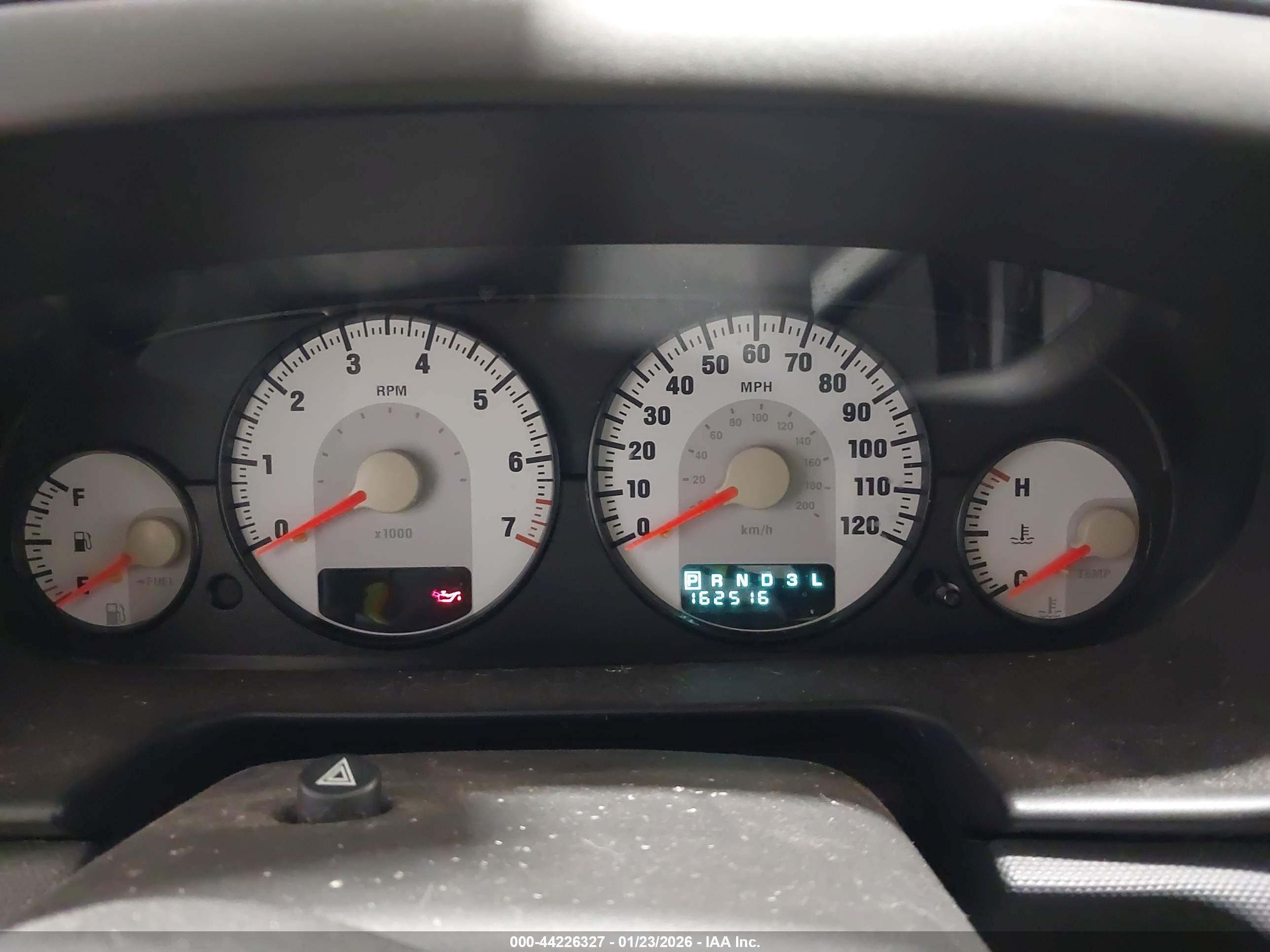 DODGE STRATUS image 7