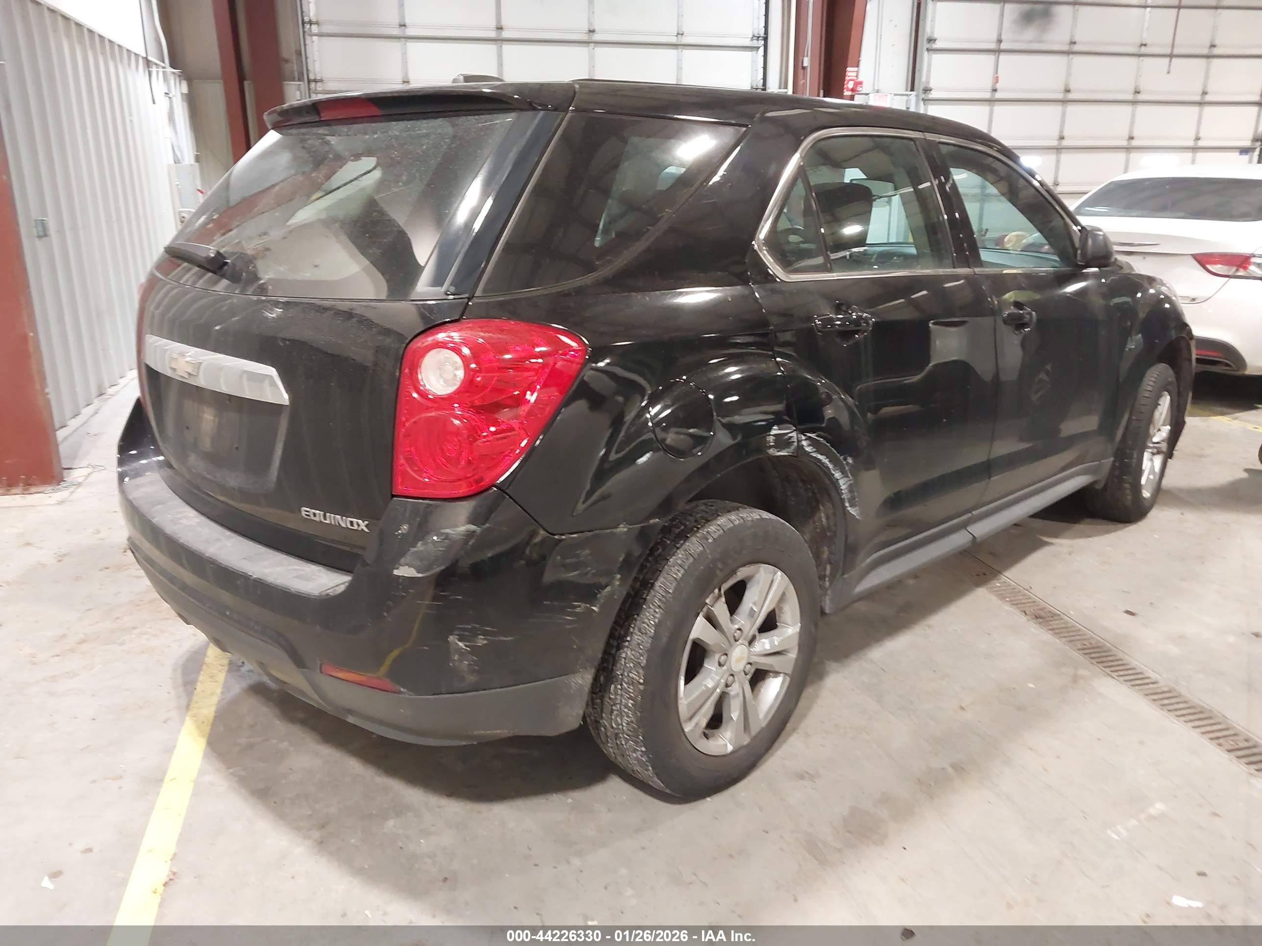 CHEVROLET EQUINOX image 4
