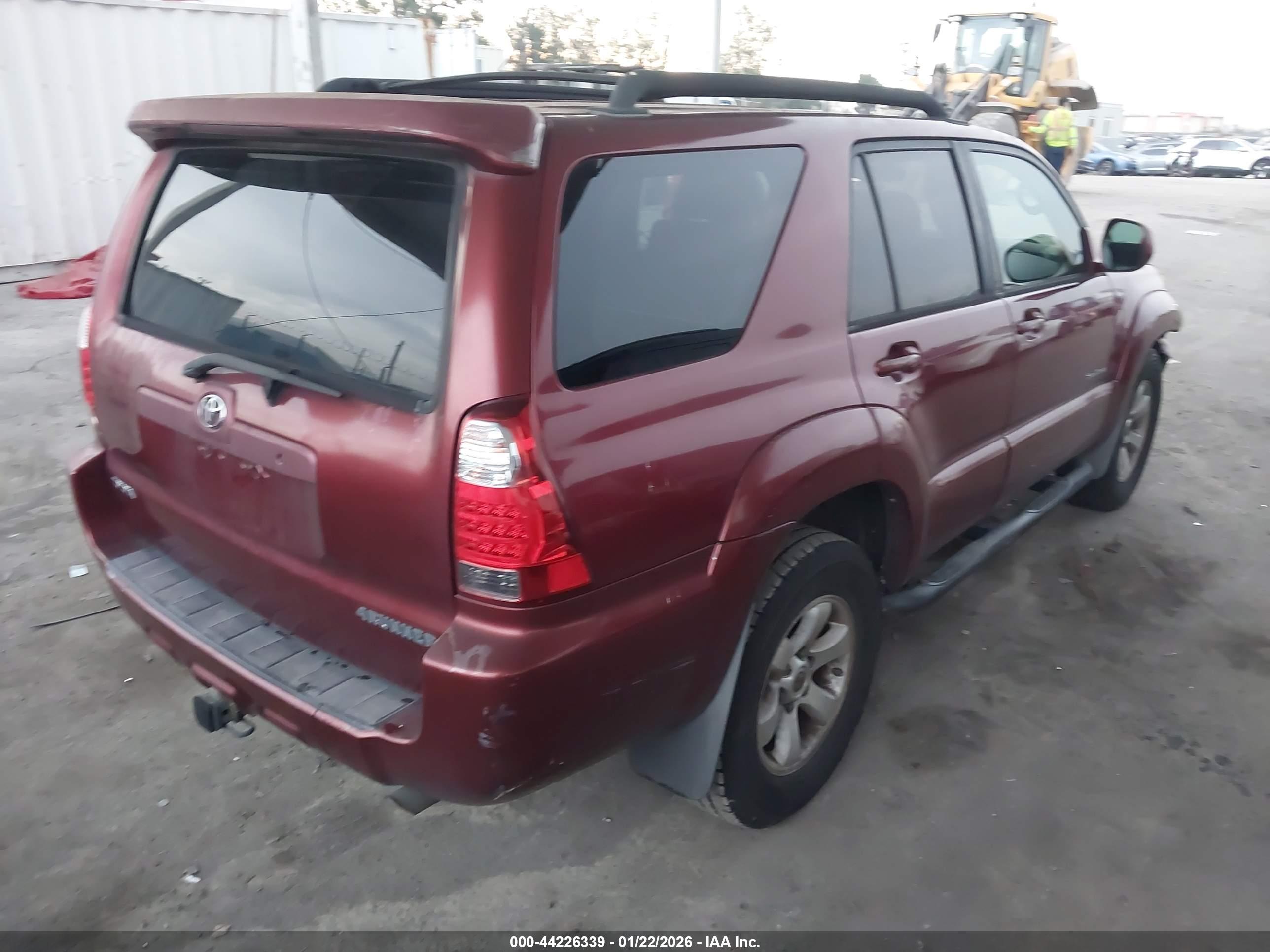 TOYOTA 4RUNNER image 4