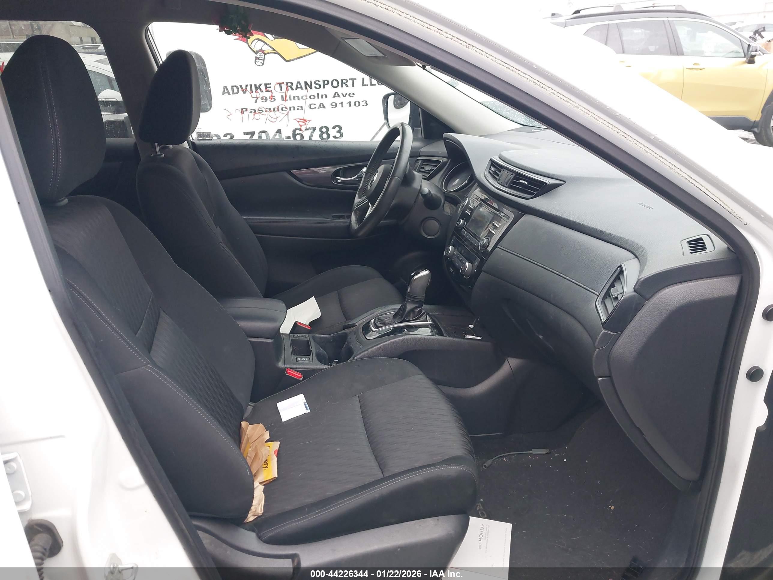 NISSAN ROGUE image 5
