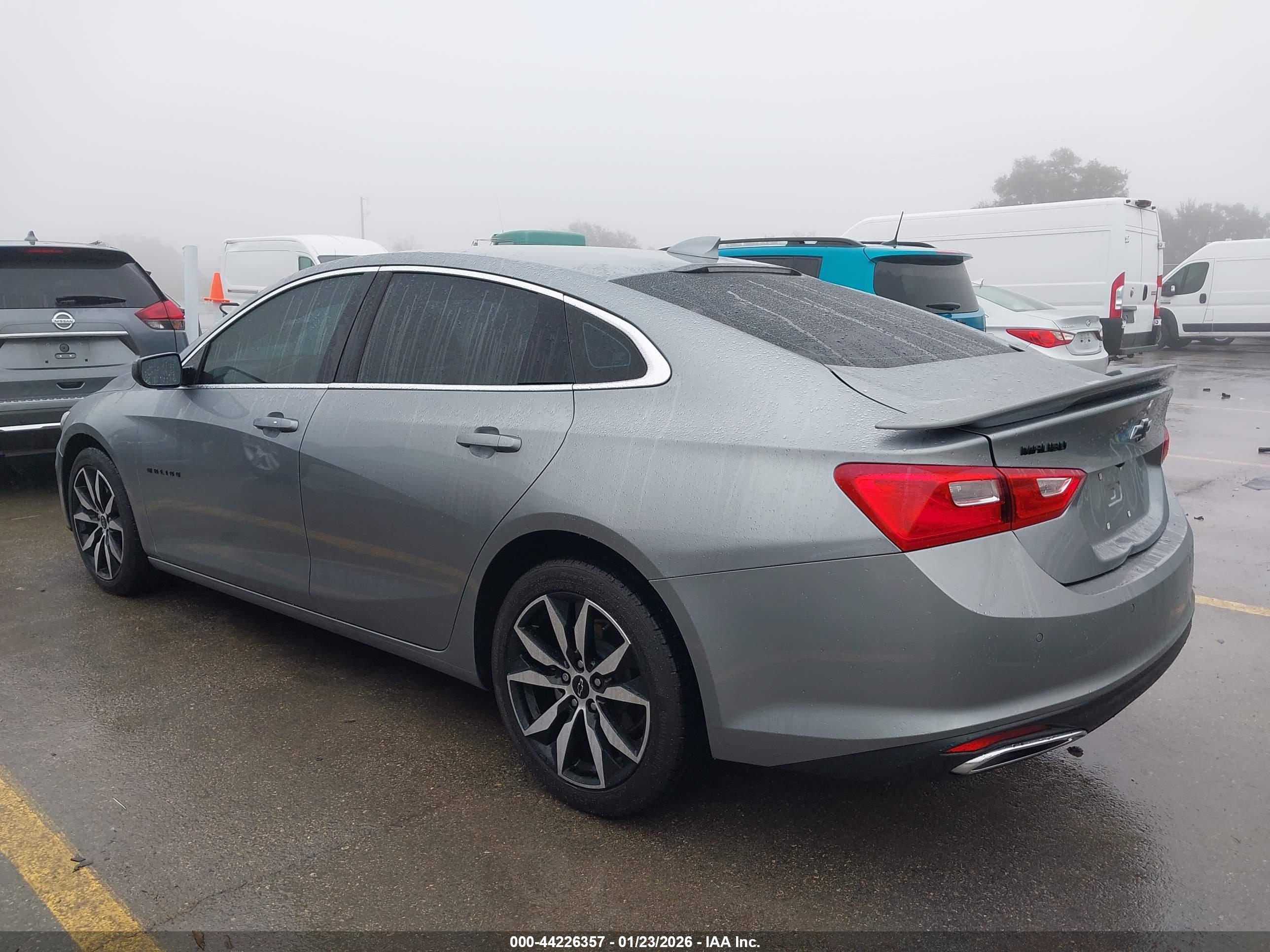 CHEVROLET MALIBU image 3