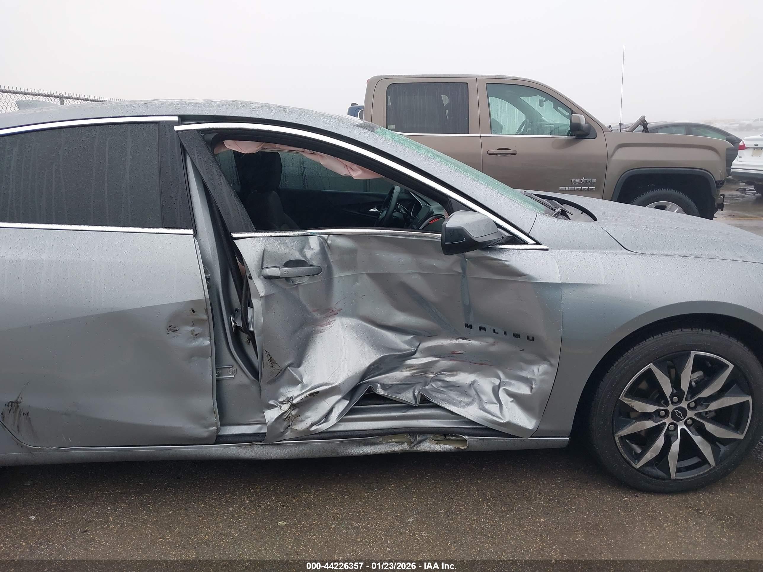 CHEVROLET MALIBU image 6