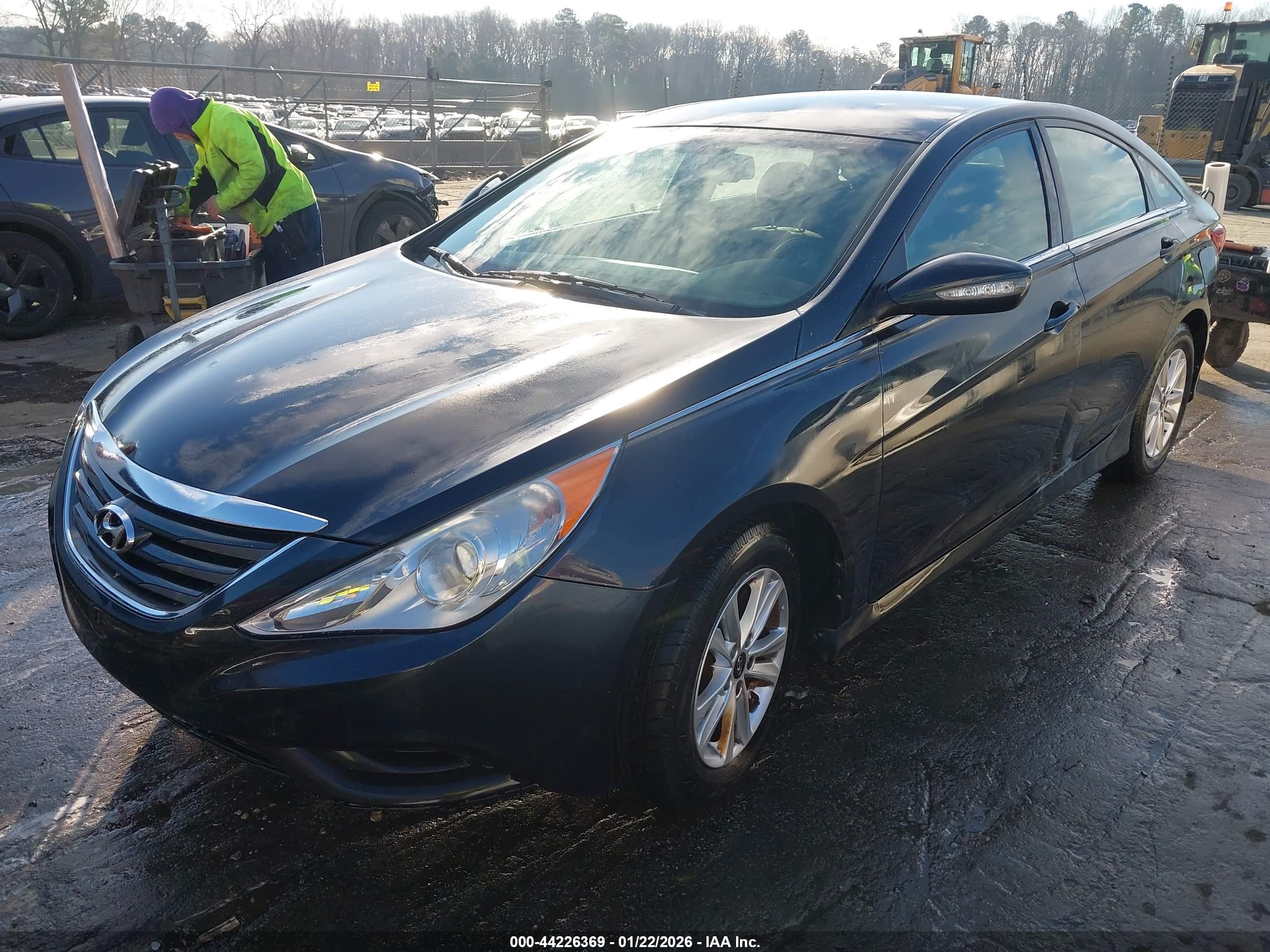 HYUNDAI SONATA image 2