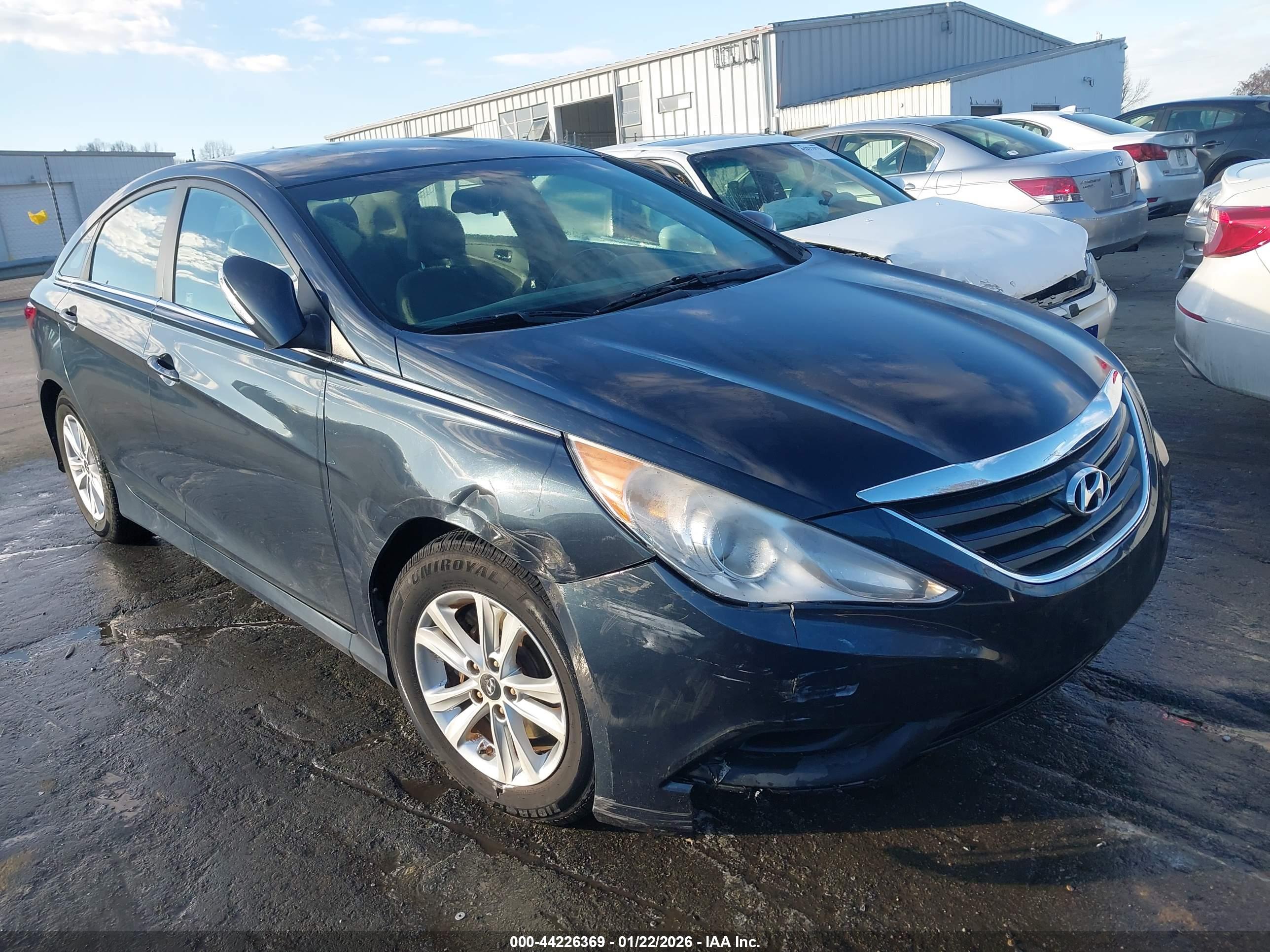 HYUNDAI SONATA image 6