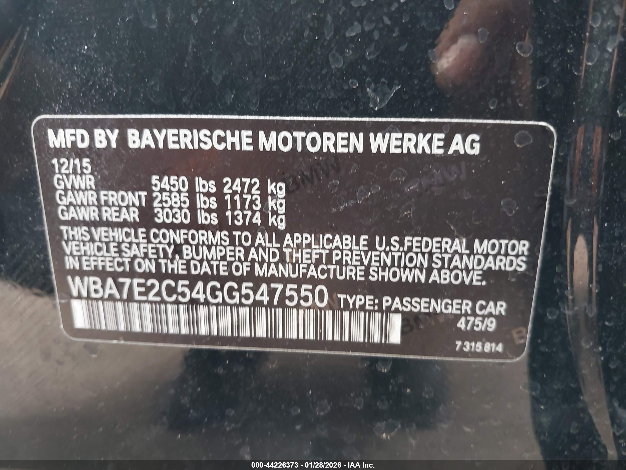 BMW 740I image 9